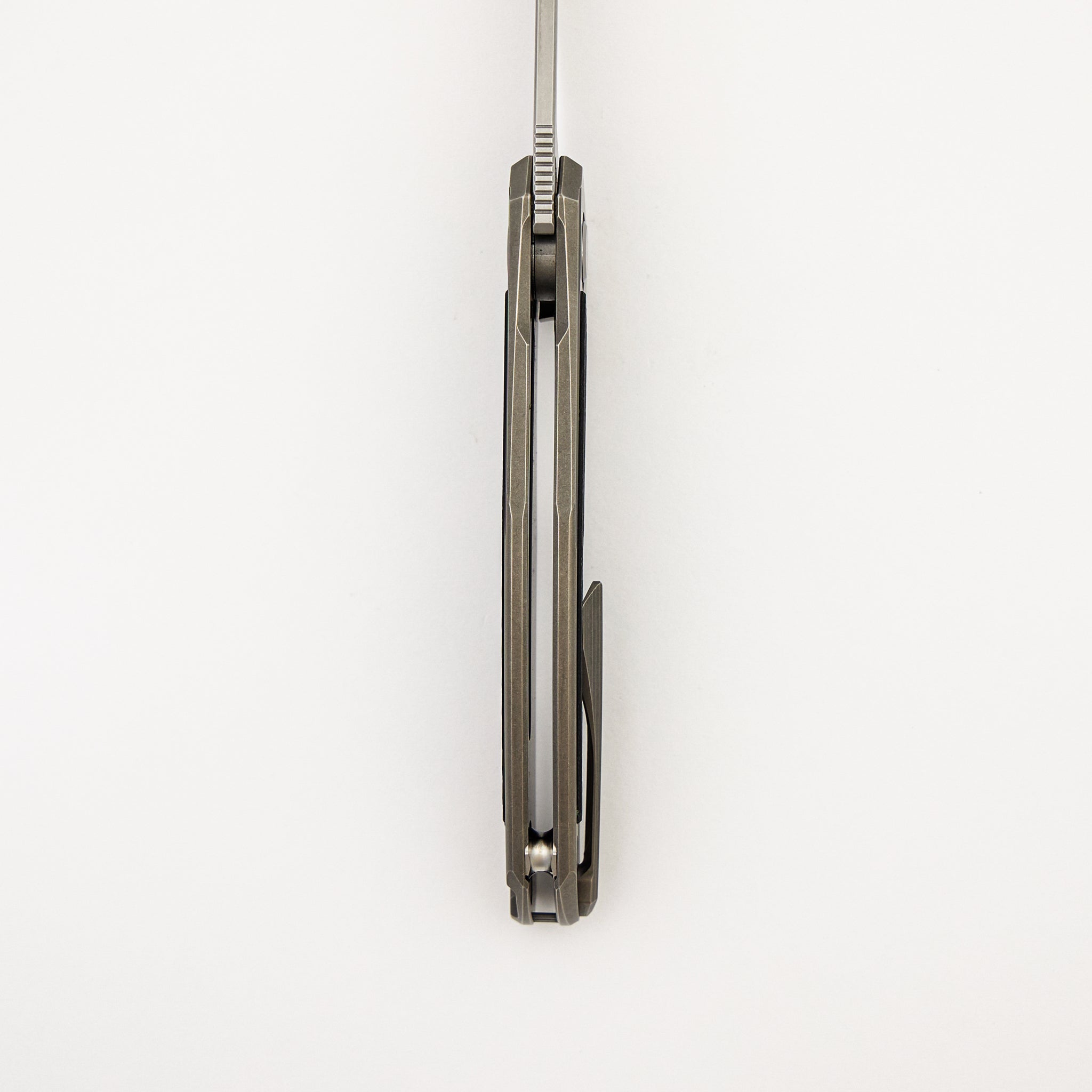 Ursus Quantum - Cromax PM Blade - Titanium Handle - Black G10 Inlay - SRBS