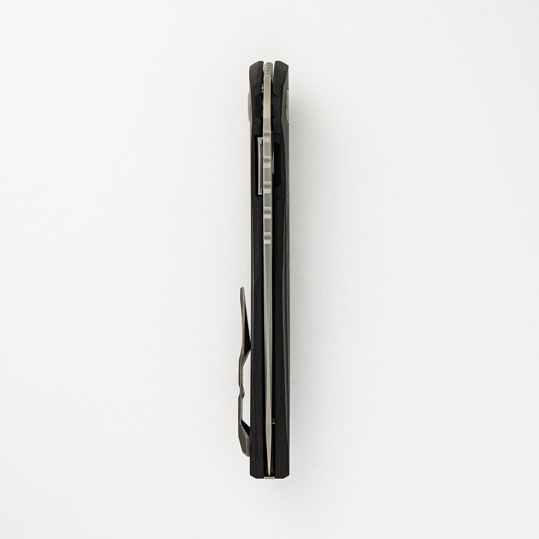111 Gen 5.1 – M390 Blade – Carbon Fiber Handle – MRBS