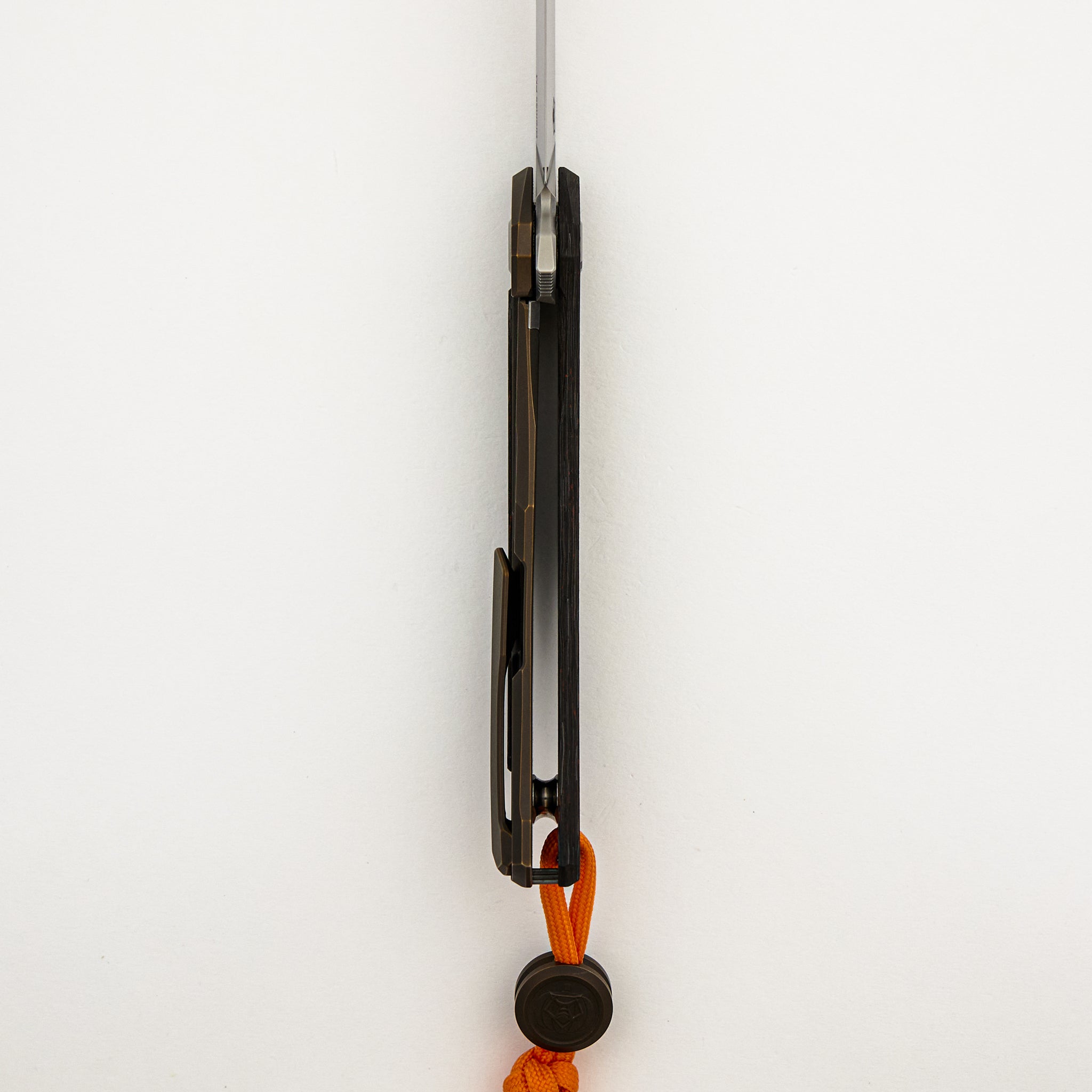 Quantium Halloween Edition - Cromax PM Blade - Titanium/"Halloween" TechnoCarbo W/ Luminofor Handle - MRBS