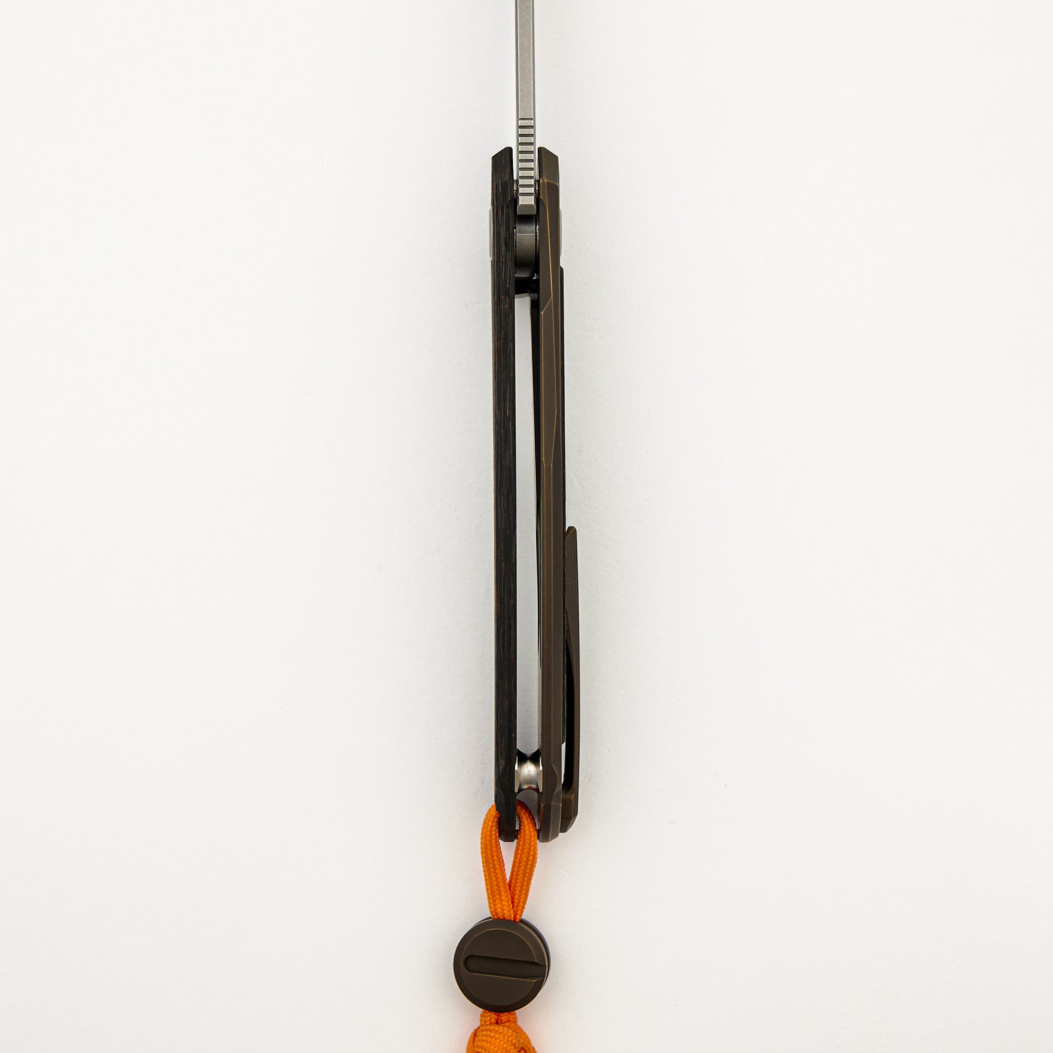 Quantium Halloween Edition - Cromax PM Blade - Titanium/"Halloween" TechnoCarbo W/ Luminofor Handle - MRBS