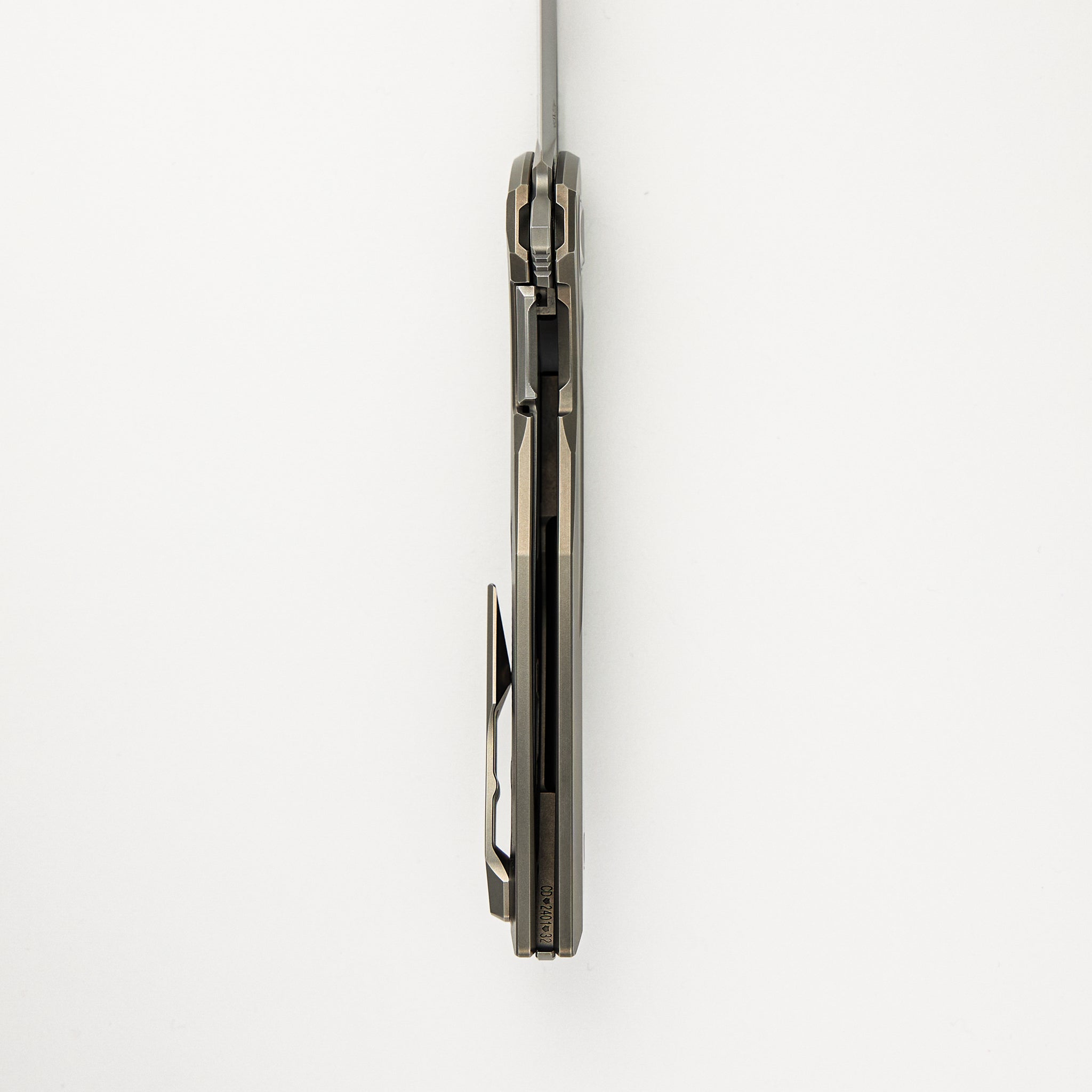 Custom Division 111 Starship - Titanium Handle - MagnaCut Blade - SRRBS