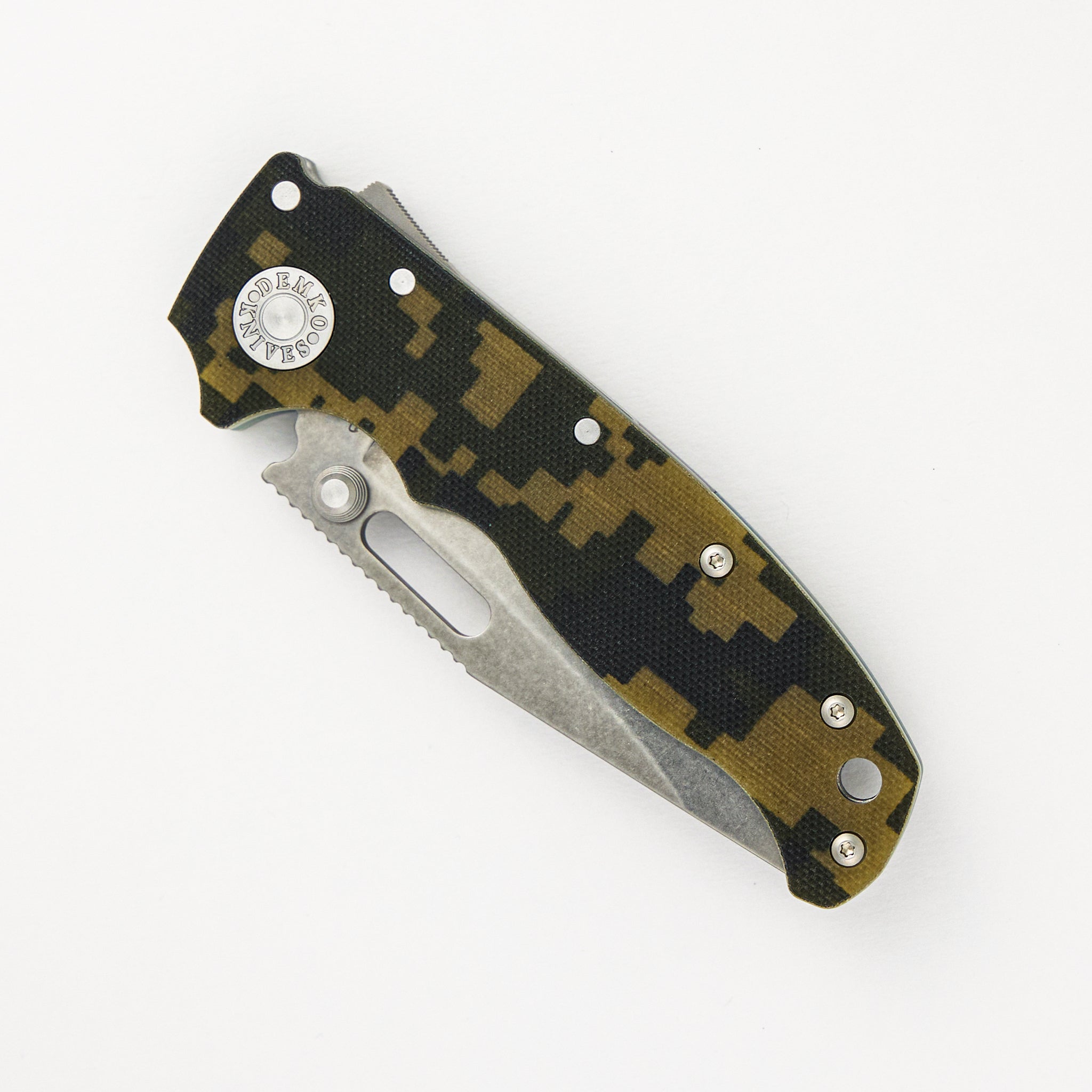 AD20.5 3V Digi Camo G10 Handle Clip Point Stonewash Blade
