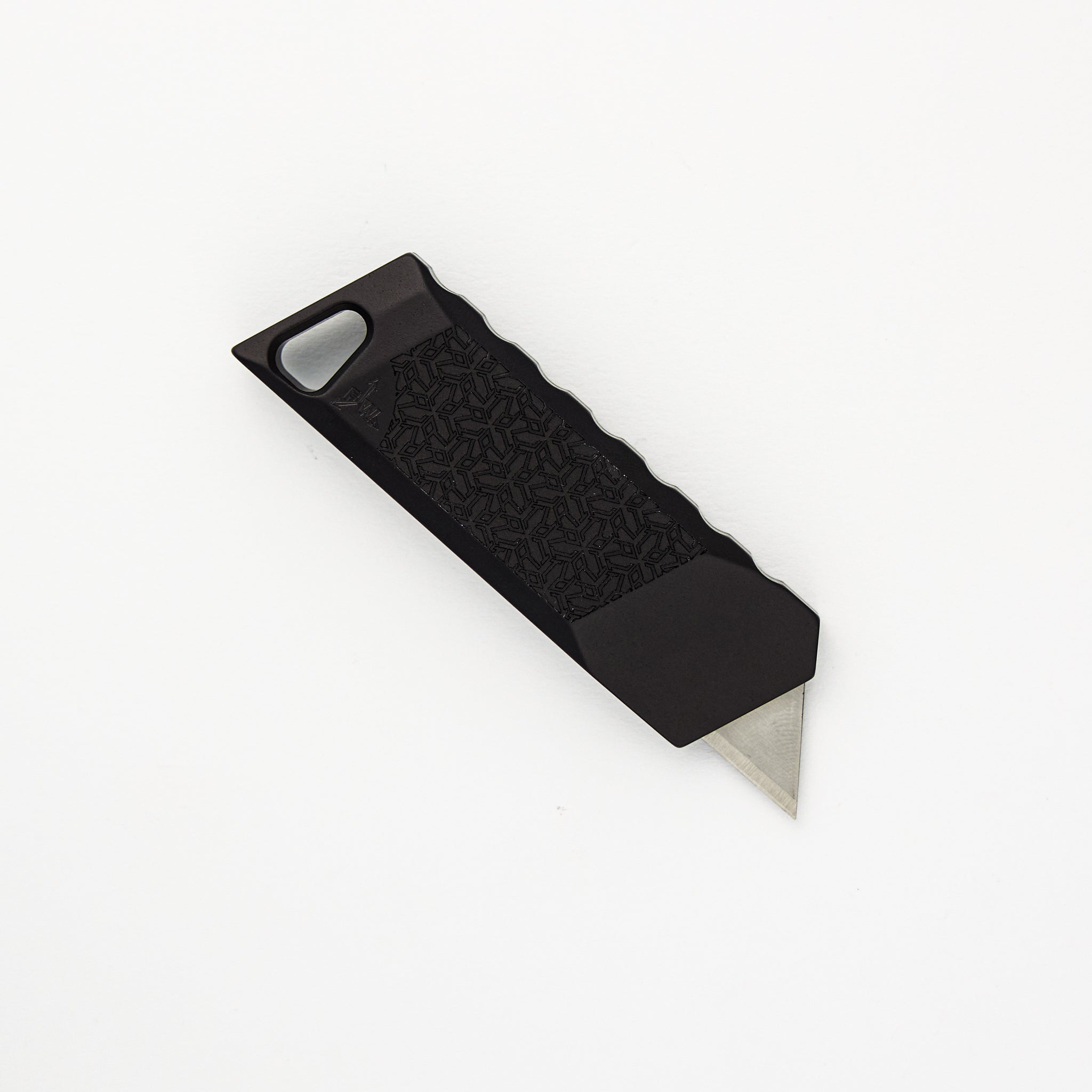 Bob The Boxcutter – R1P – Aluminum – Black