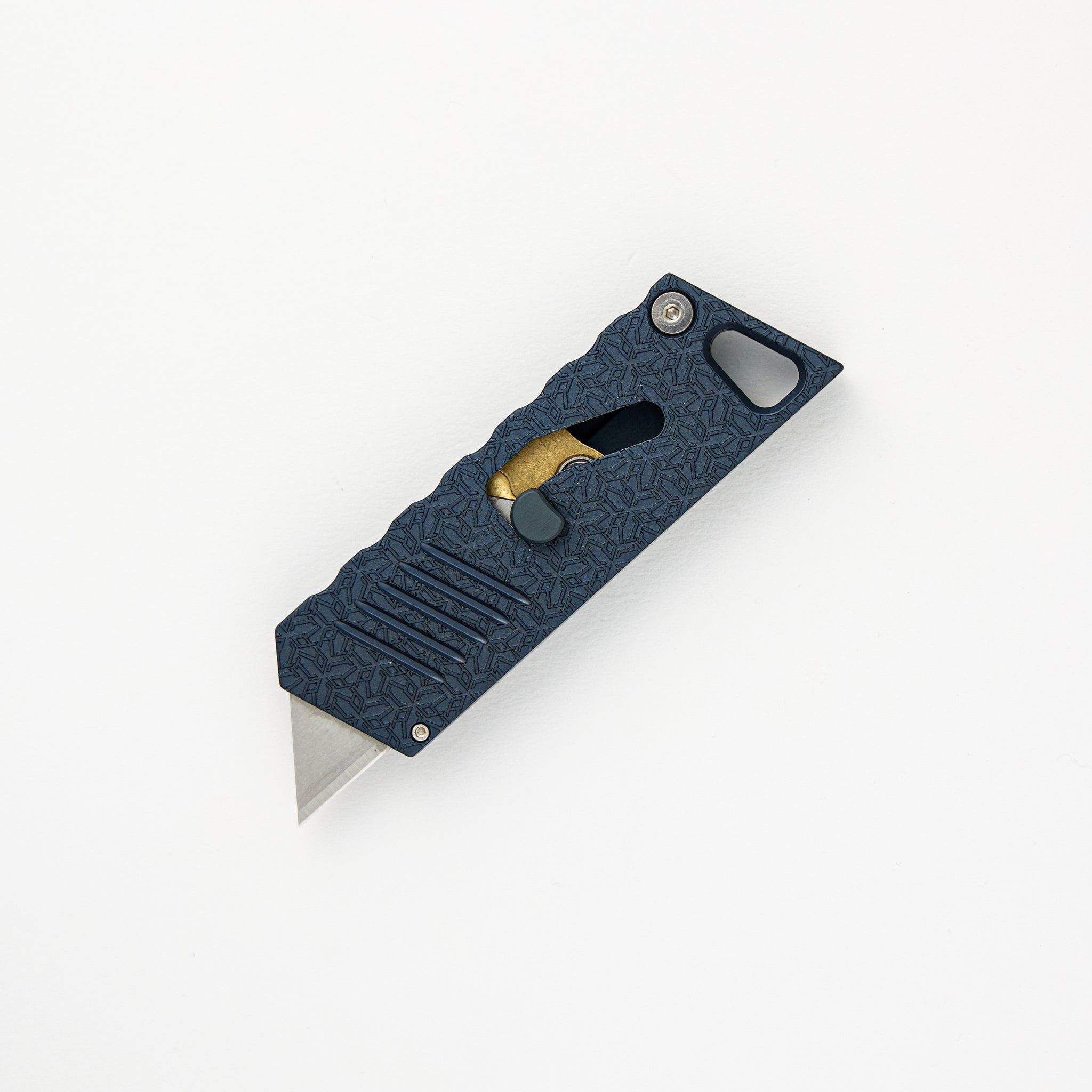Bob The Boxcutter – R1P – Aluminum – GunMetal Blue