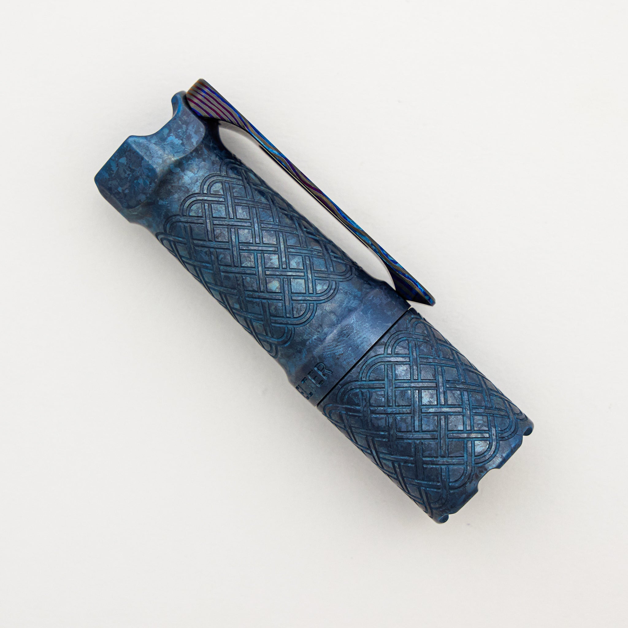 Cptn Axel FTD Flashlight - Celtic Blue CrystalTi W/ Nichols DarkTi Clip