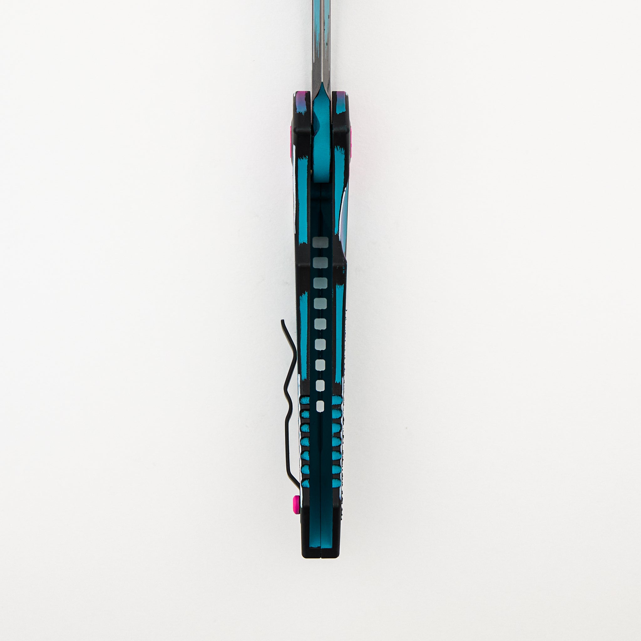 Pariah Manual - Tanto - Miami Vice - CEL Shading