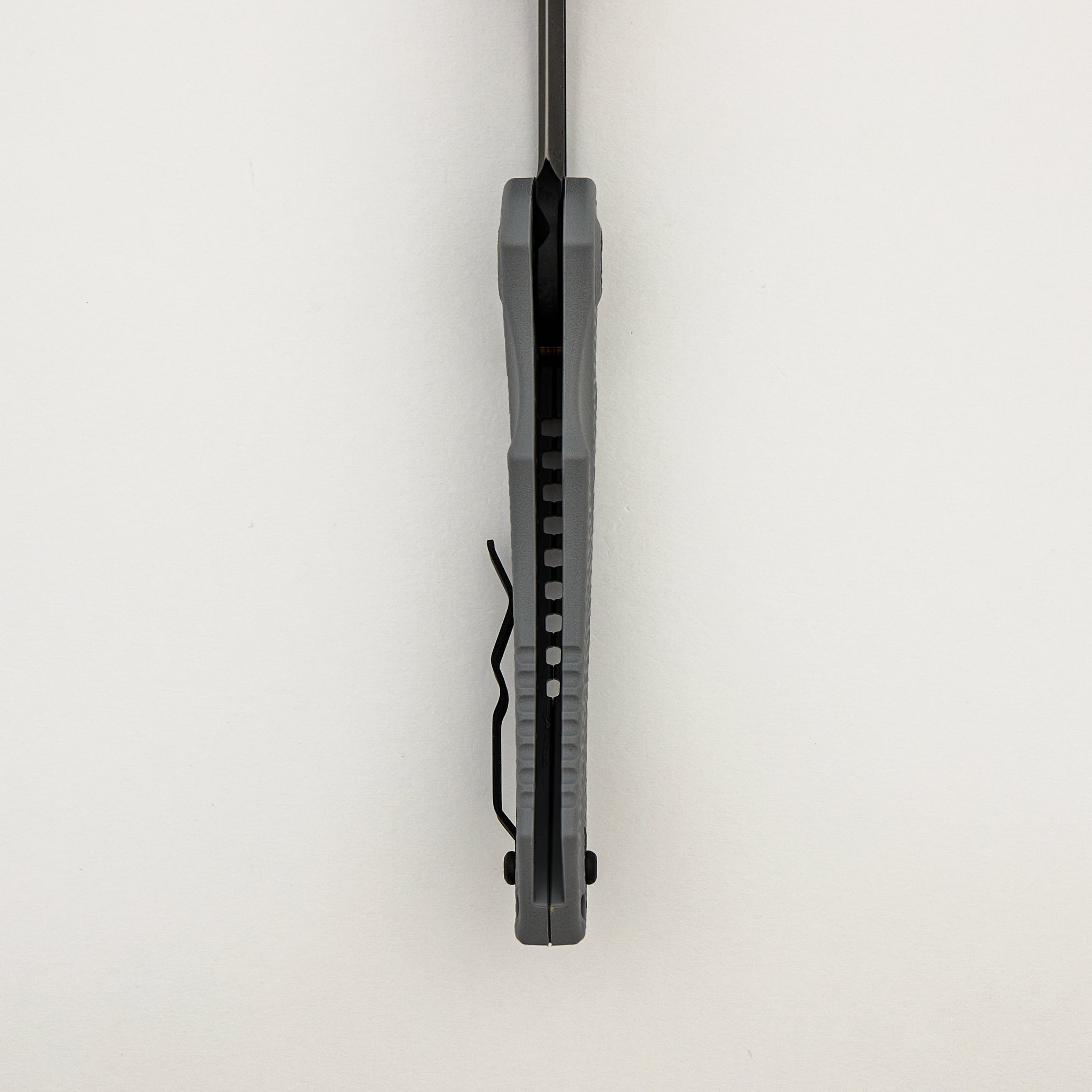 Mini Pariah Manual - Tanto Black - Grey Handle