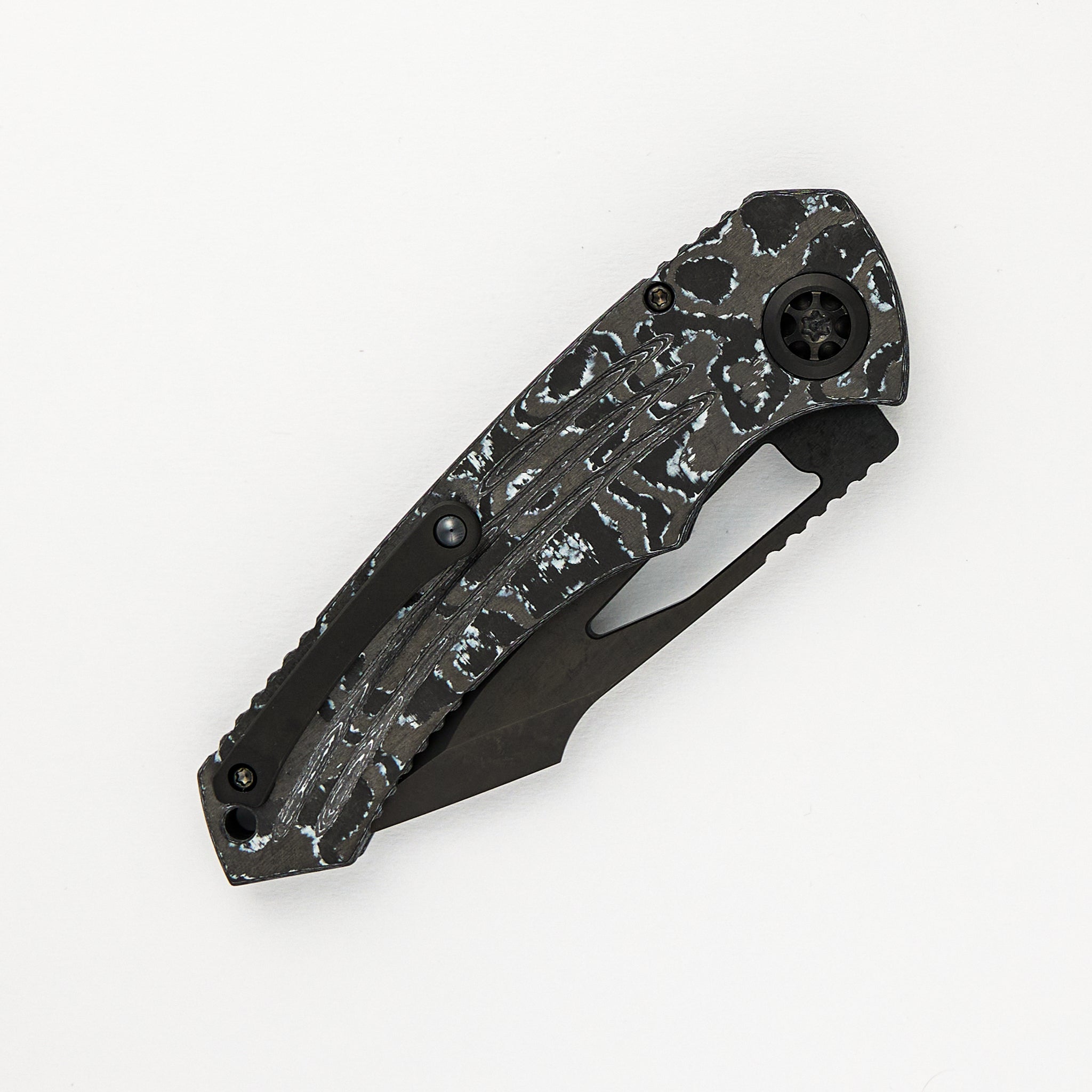 Pariah Manual - Drop Point DLC White Camo Carbon