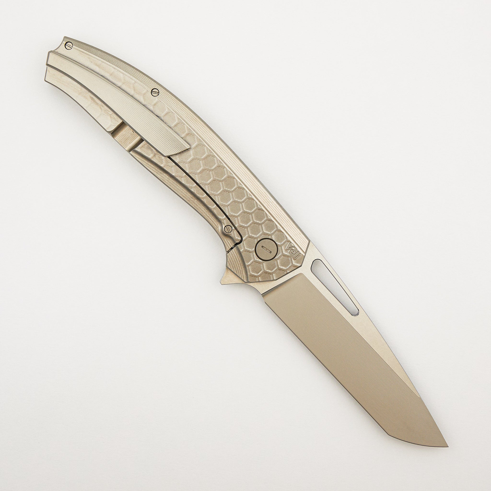 Veli – Blasted Finish Titanium Handle W/ Fade Honeycomb Pattern – RWL-34 Blade – Blasted Finish Titanium Hardware - S/N 423