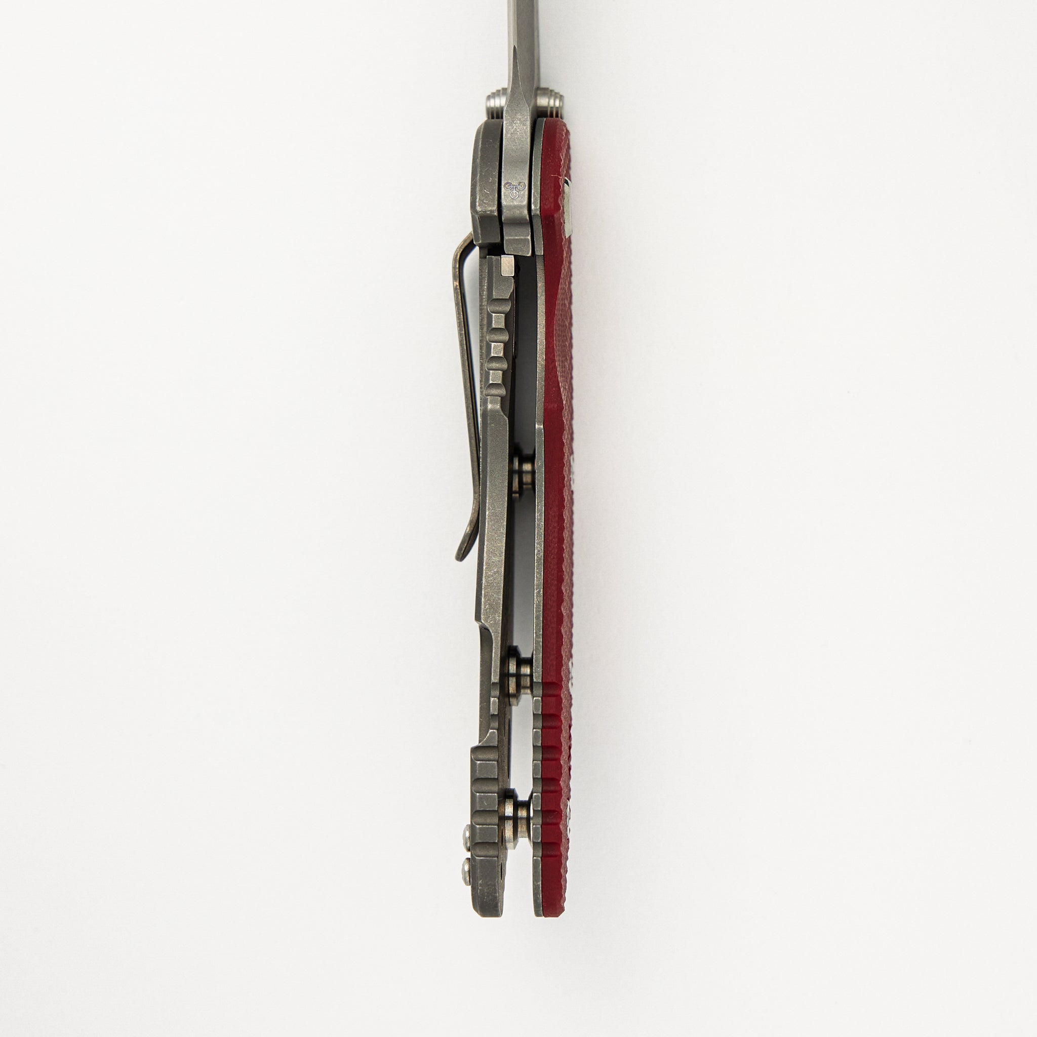 XM-18 3.5″ - Bowie S45VN - Non Flipper - Tri-Way - Working Finish - Red G10