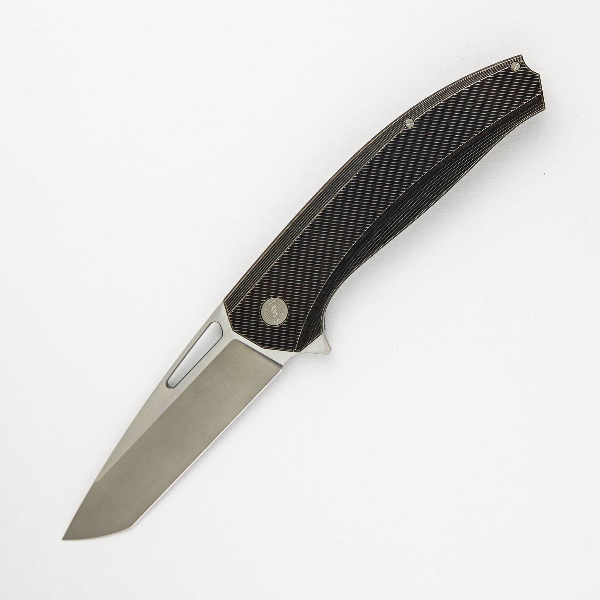 Veli – Dark Stonewashed Textured Titanium Handle – RWL-34 Blade – Blasted Titanium Hardware