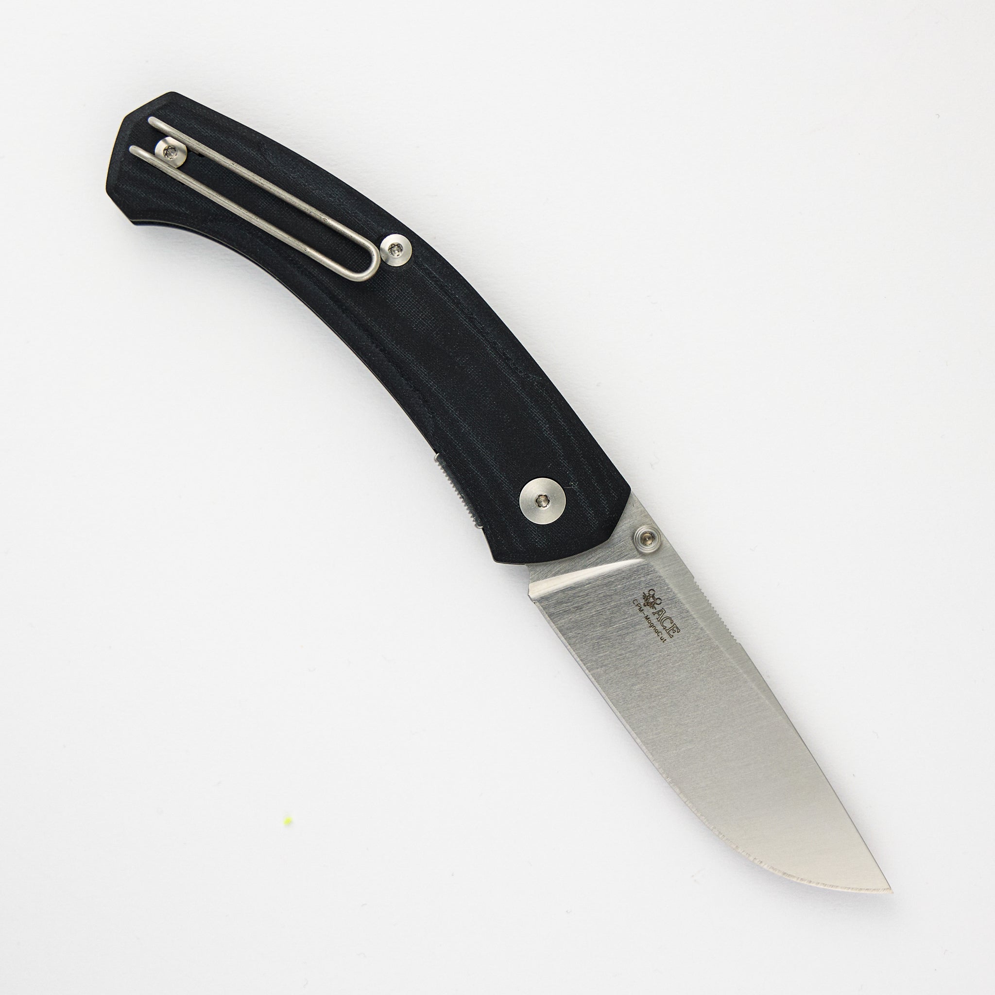 GiantMouse ACE Iona V2 - Black Linen Micarta - Satin