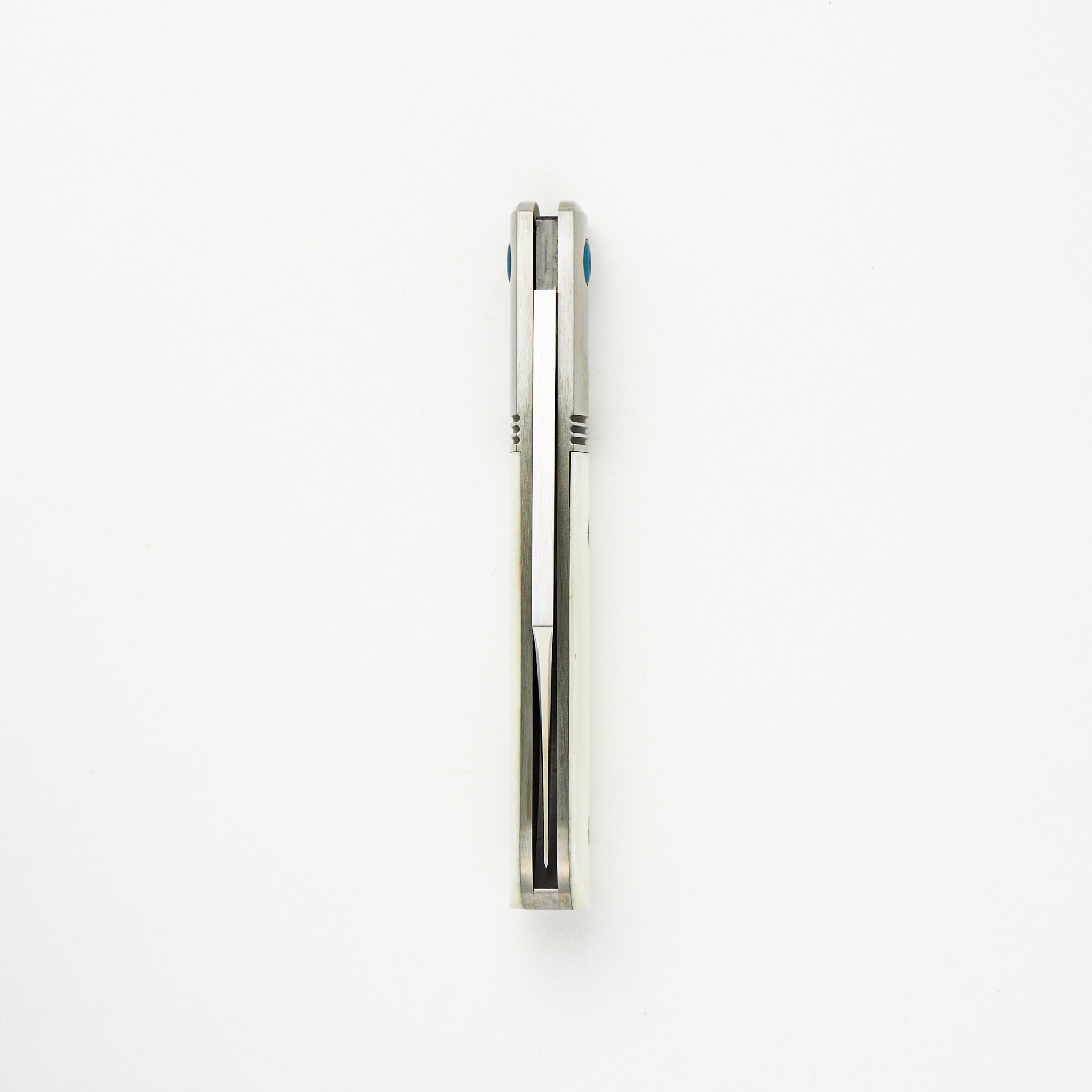 Big Bro Jack - Smooth White Bone