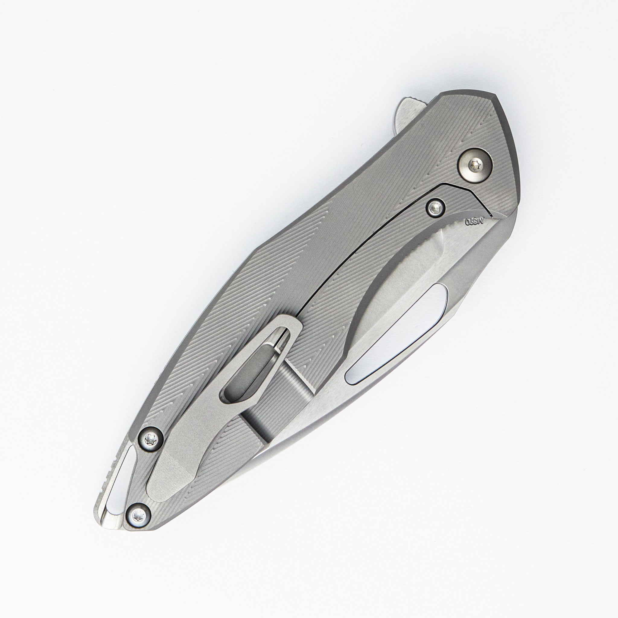 Arius - Patterned Titanium Handle - Silver Hardware - Burnished w/ Polished Flats M390 Blade
