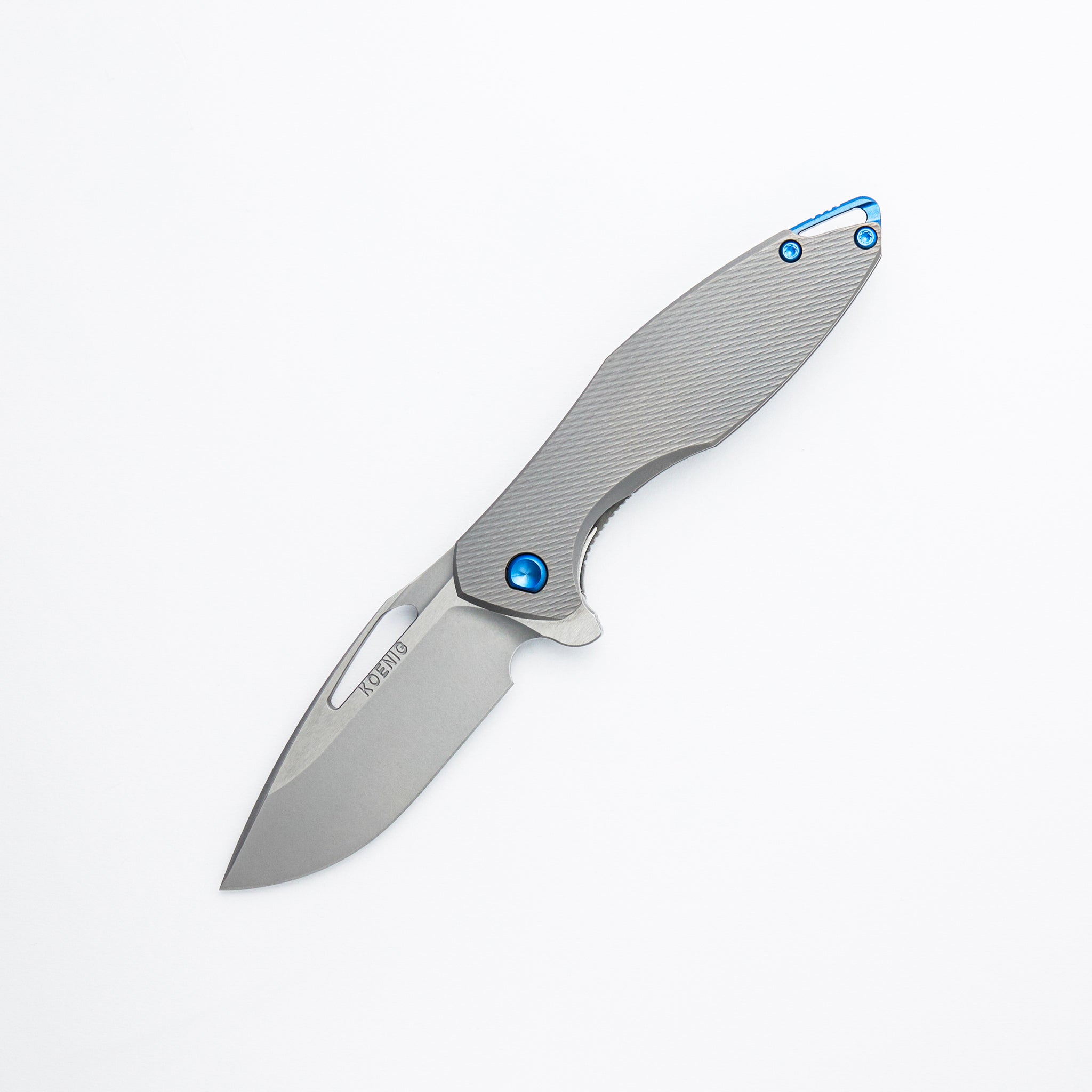 Mini Arius - Corda Titanium Handle - Blue Hardware - Burnished W/ Polished Flats M390 Blade