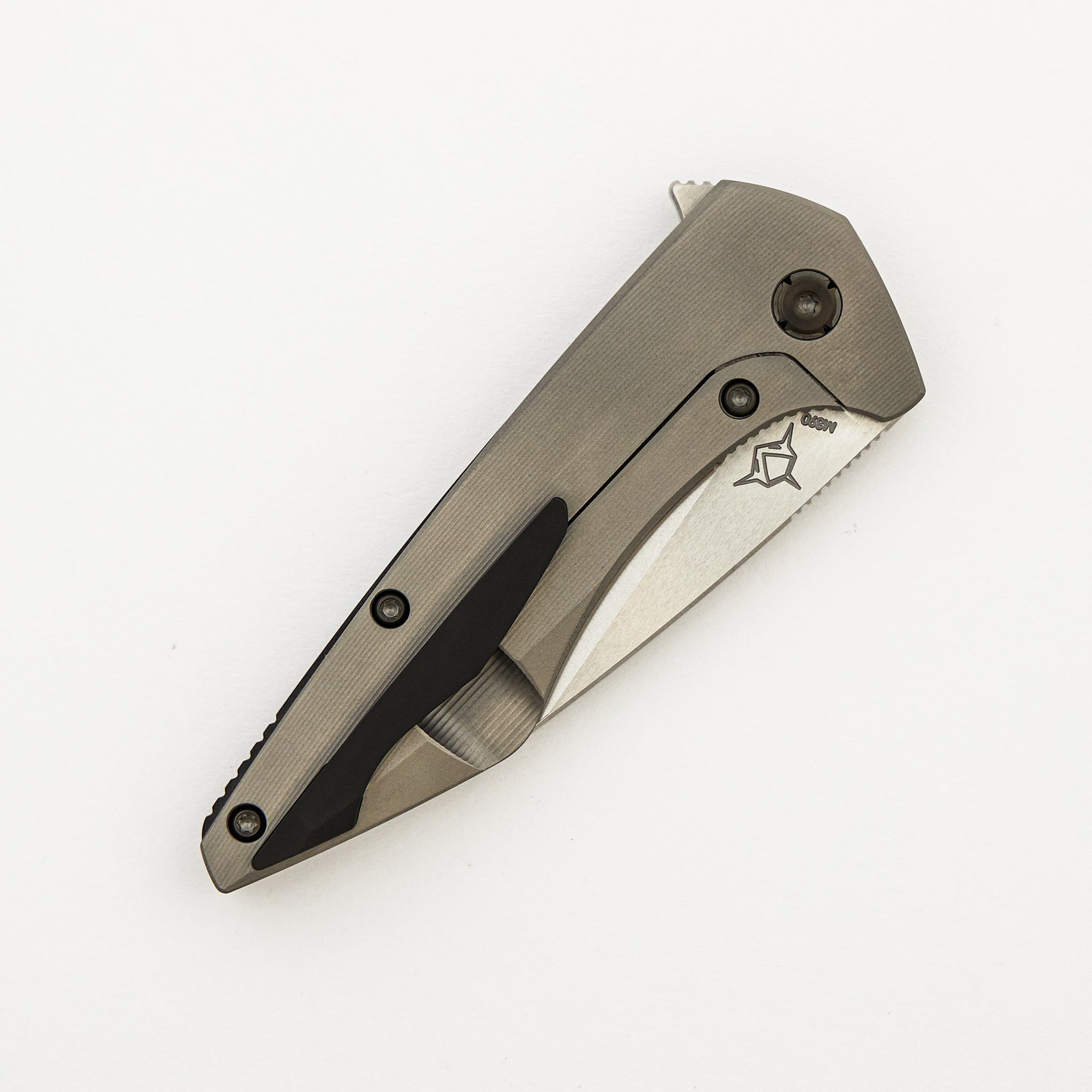 Mini Goblin - Smooth Titanium Handle - DLC Hardware - Brightwashed W/ Polished Flats M390 Blade