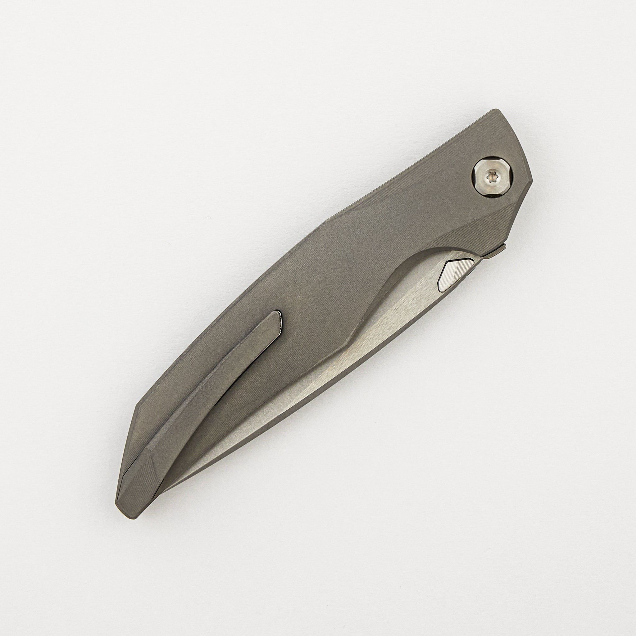 Xenon - Smooth Titanium Handle - Silver Hardware - Burnished W/ Polished Flats M390 Blade
