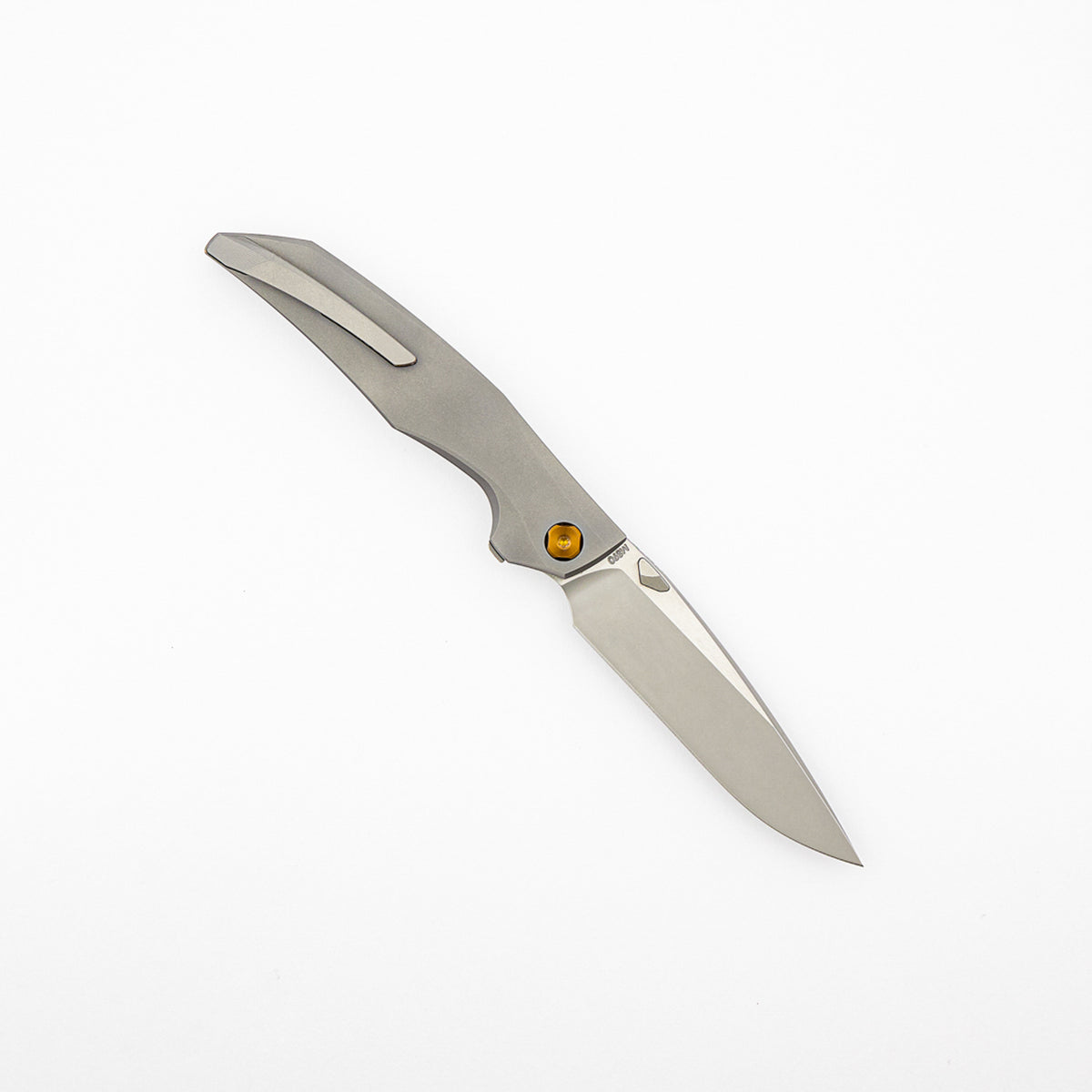 Xenon - Smooth Titanium Handle - Bronze Hardware - Burnished W/ Polished Flats M390 Blade