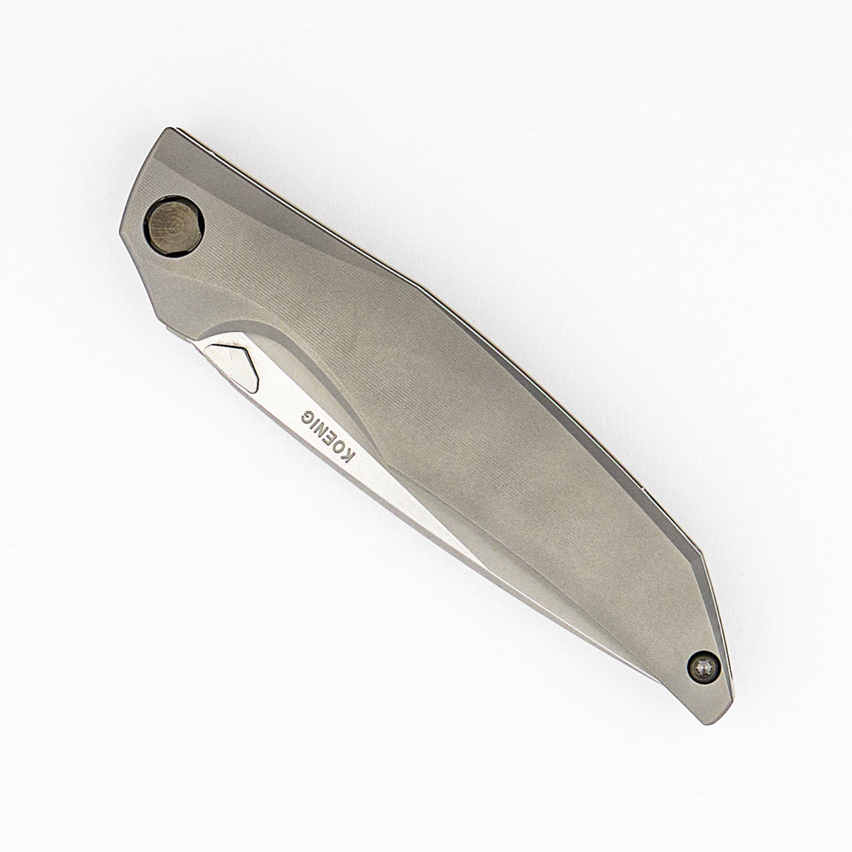 Xenon - Smooth Titanium Handle - DLC Hardware - Burnished W/ Polished Flats M390 Blade