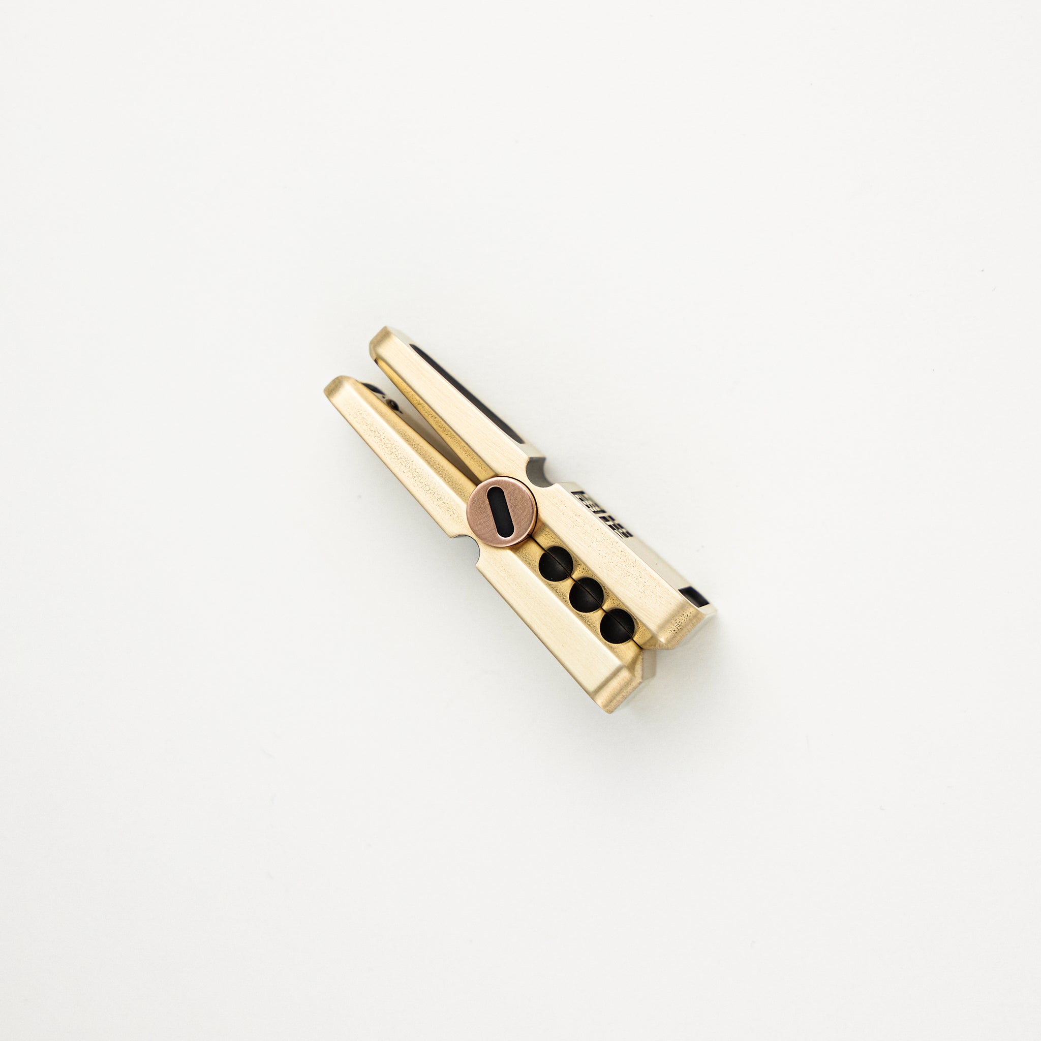 Crocbeats Clicker - Magnetic Fidget Toy - Spy Wars Series - Brass/Copper