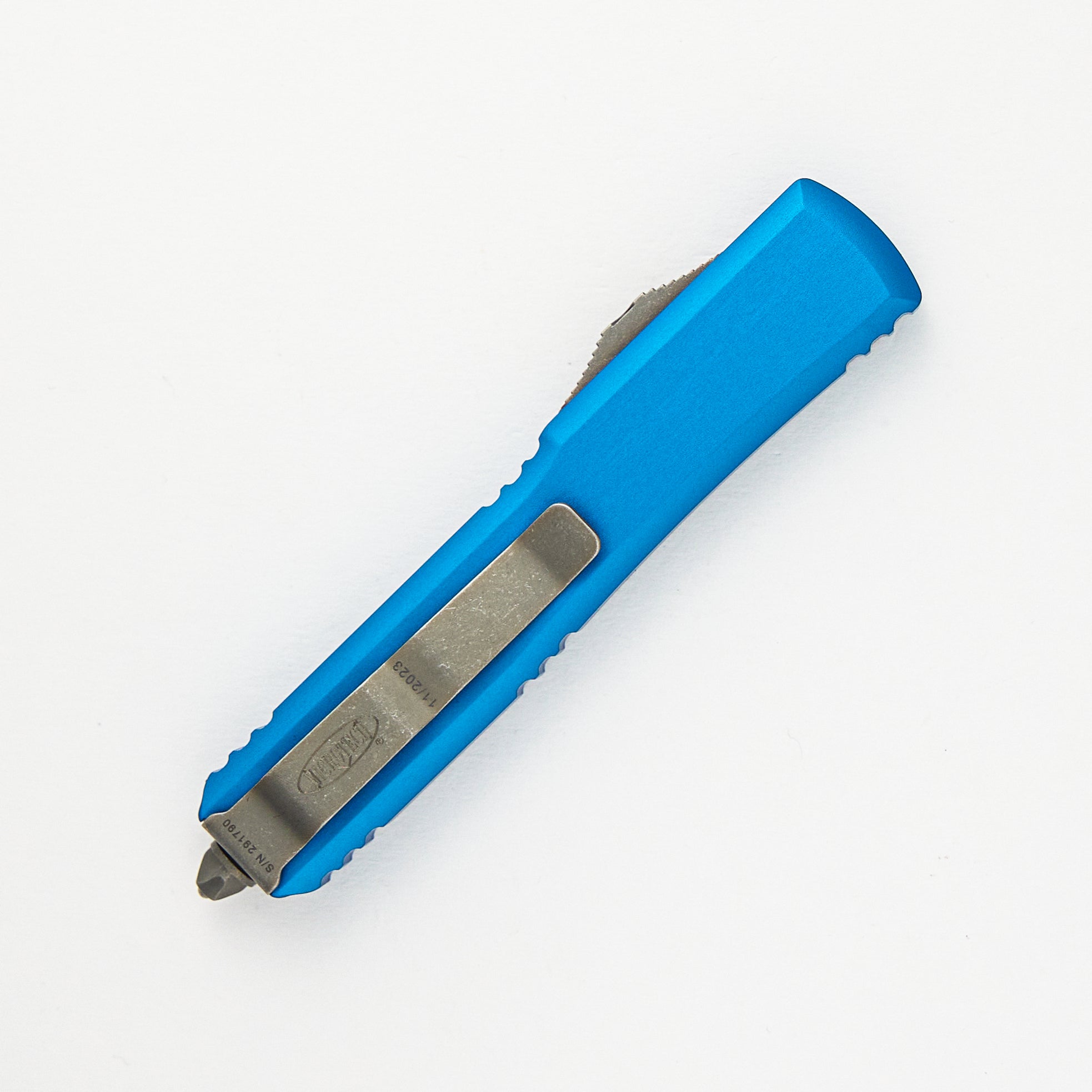 ULTRATECH D/E – BLUE – APOCALYPTIC M390 BLADE Standard 122-10APBL