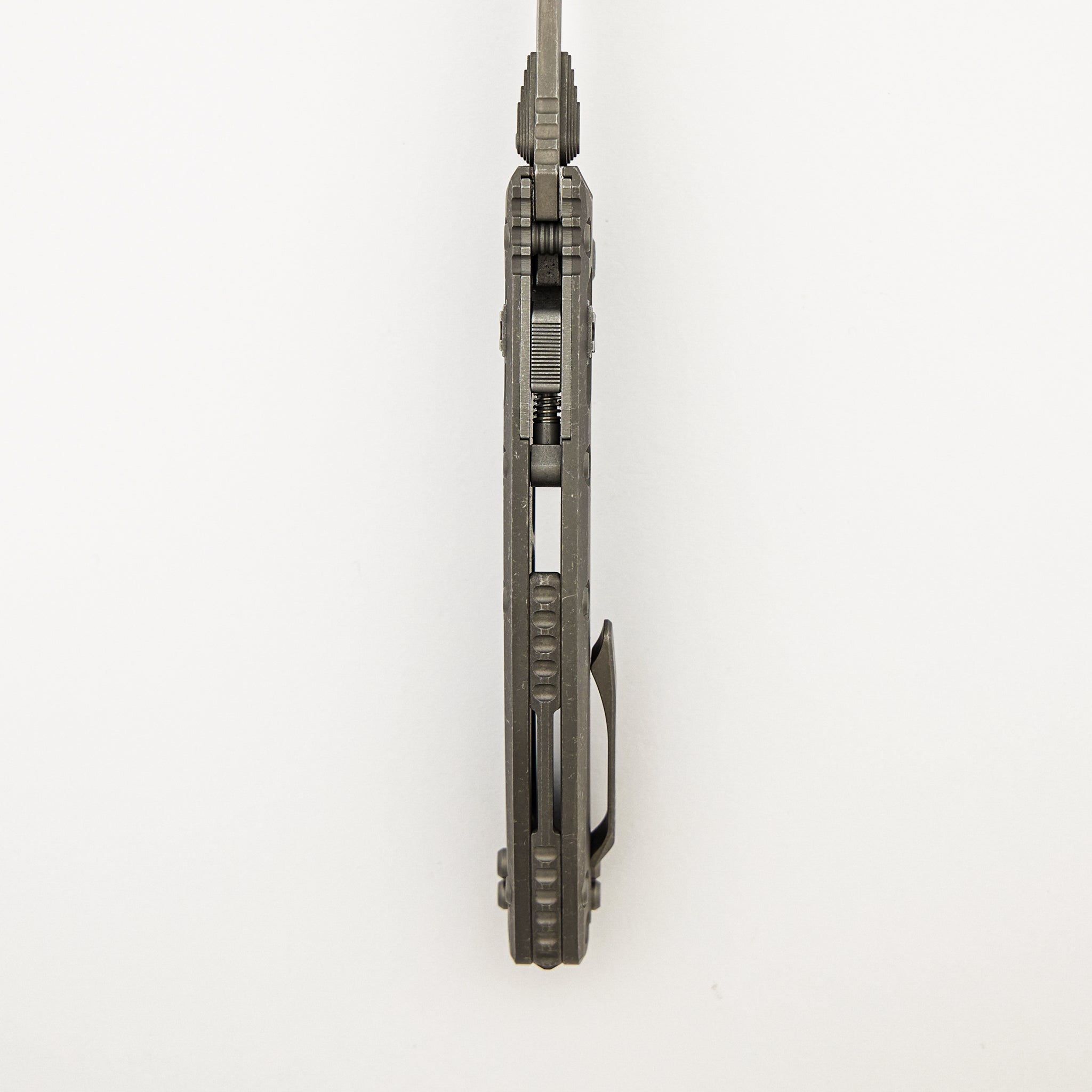 "Marfione Select" Amphibian - RAM-LOK Partial Serrated Apocalyptic Finish Slab Side Titanium 137RL-11APMS1