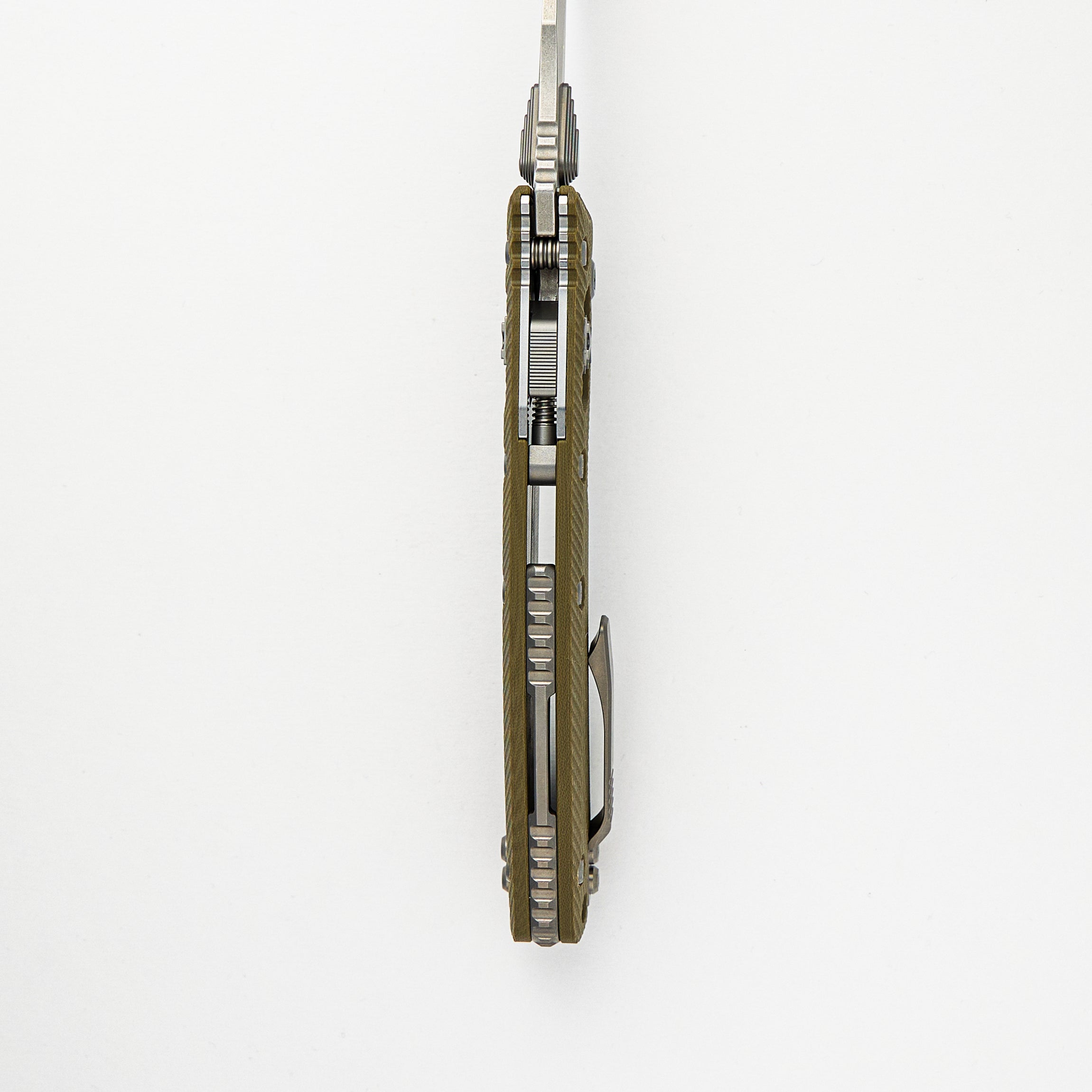 Amphibian - RAM-LOK S/E Stonewash Partial Serrated Fluted Olive Drab G10 137RL-11FLGTOD