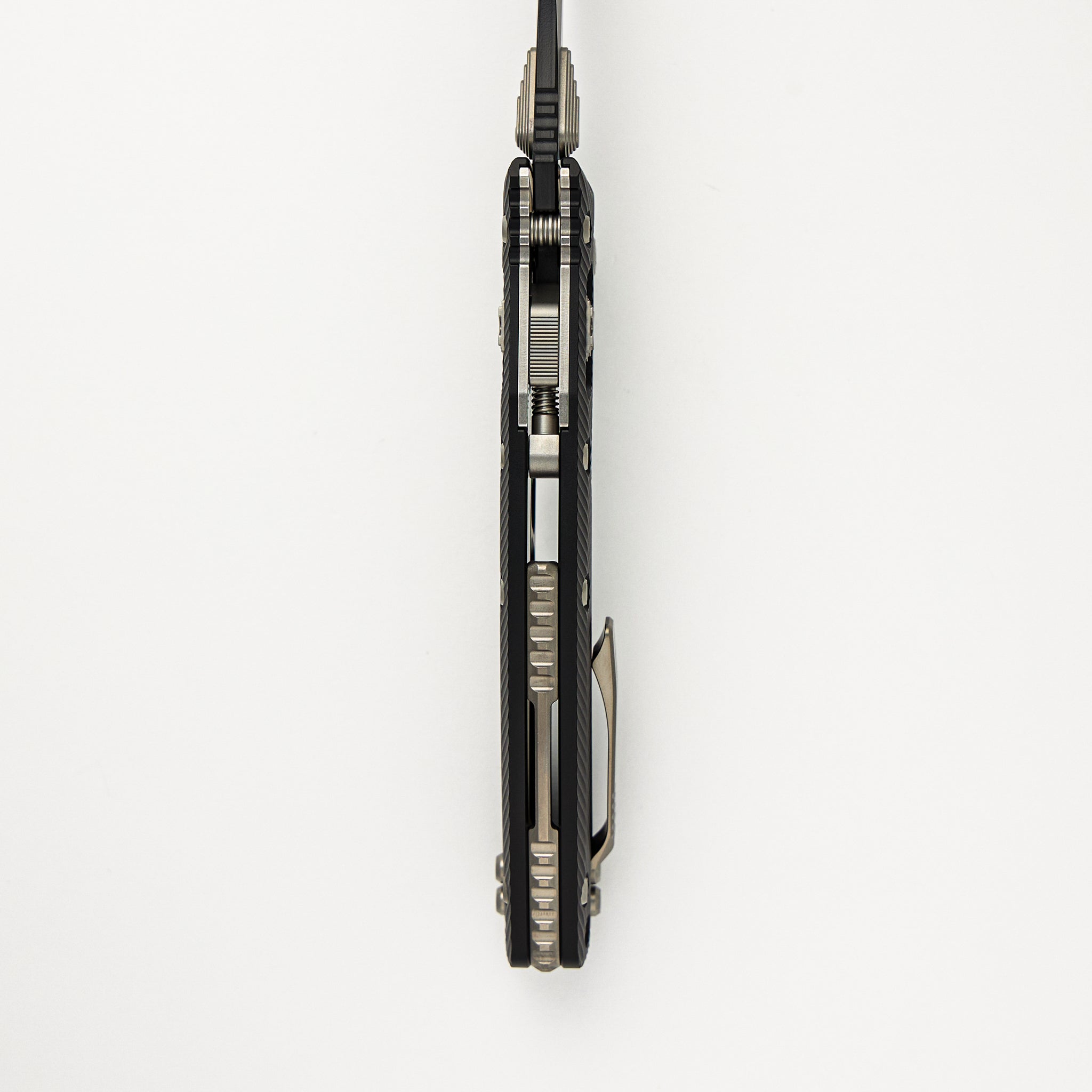 Amphibian - RAM-LOK S/E Fluted Partial Serrated 137RL-2 FL