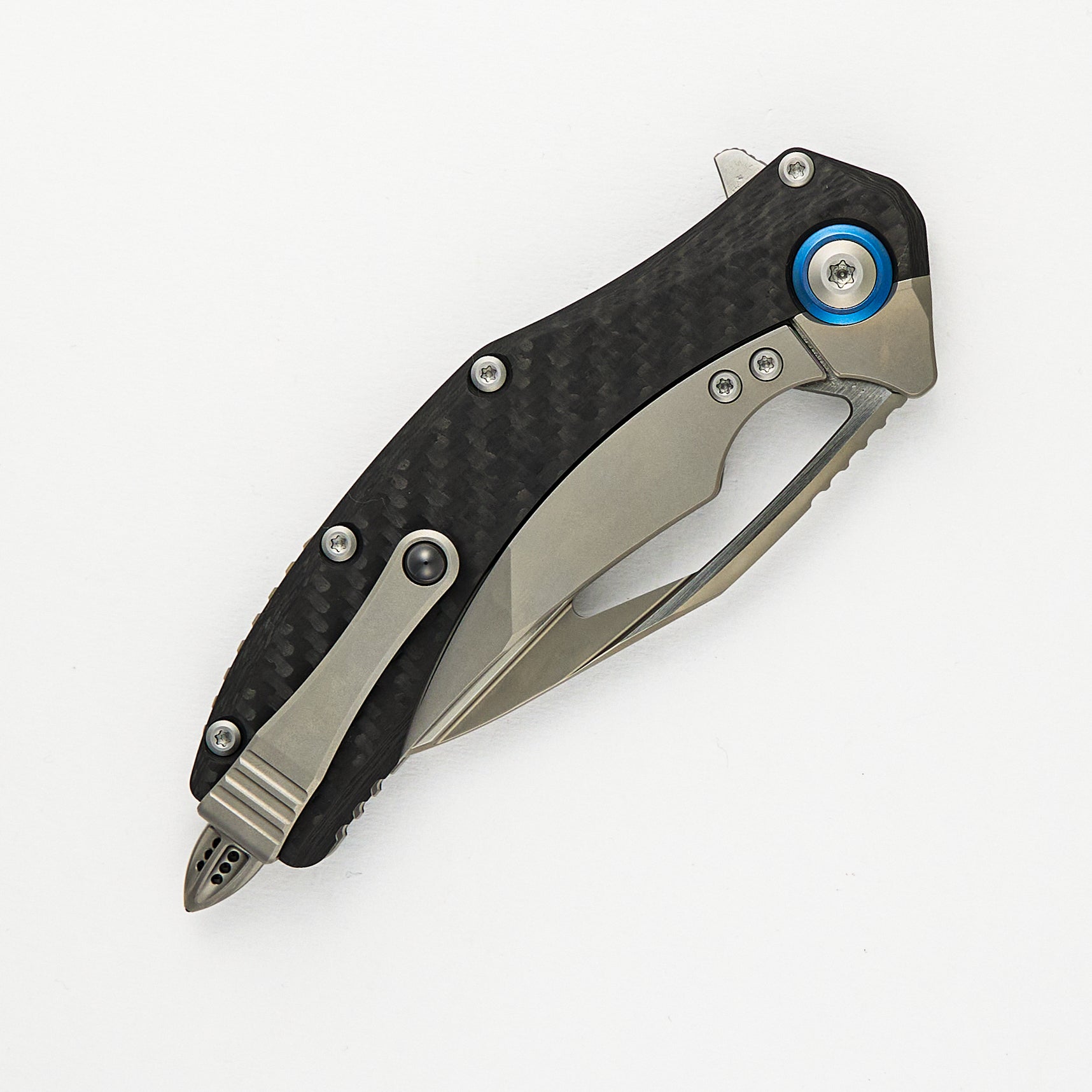 Matrix Titanium Handle Hand Rubbed Satin Standard Blue Titanium Pivot Collar Carbon Fiber Scales 165C-4CFTI