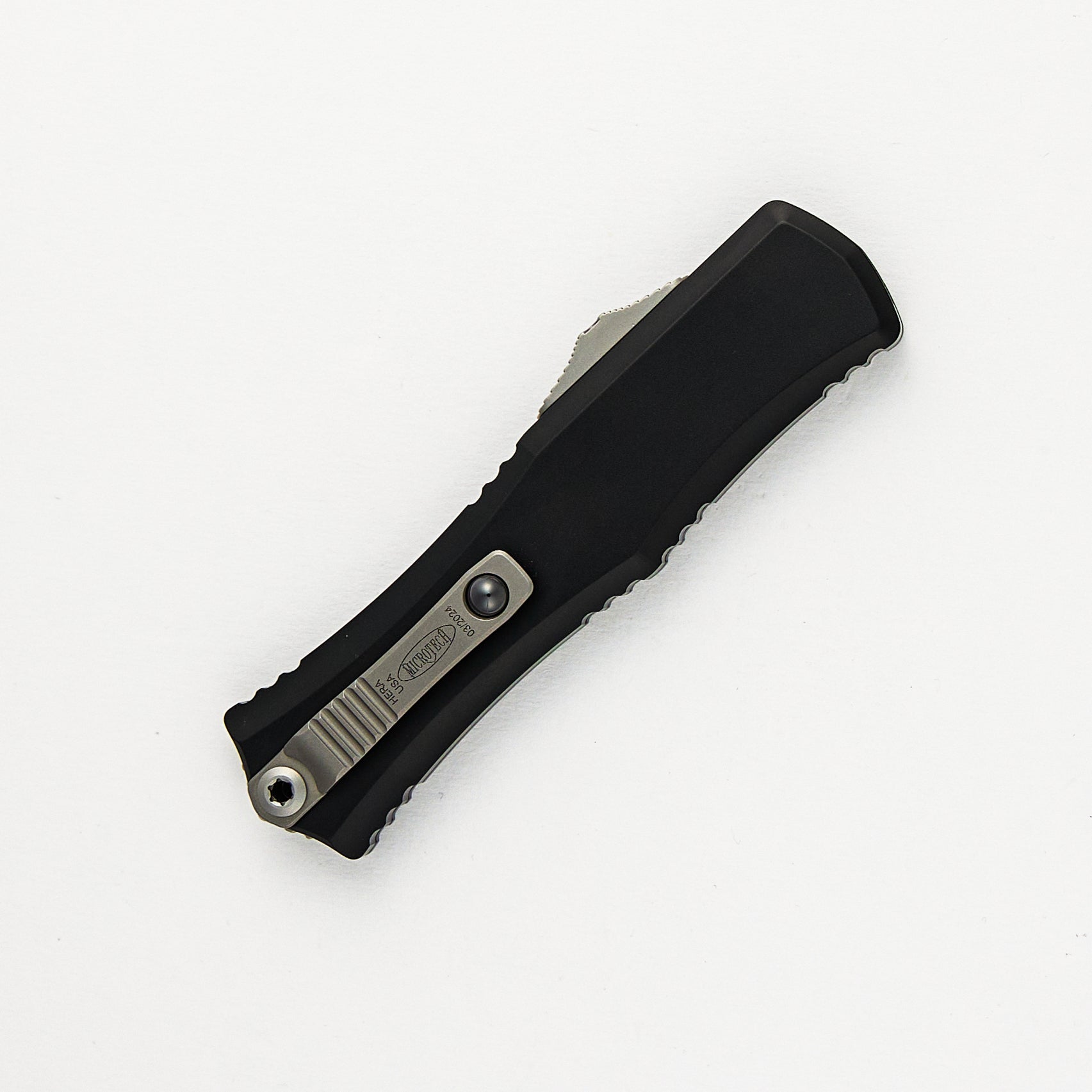 Mini Hera II Bayonet Stonewash Partial Serrated Standard 1701M-11