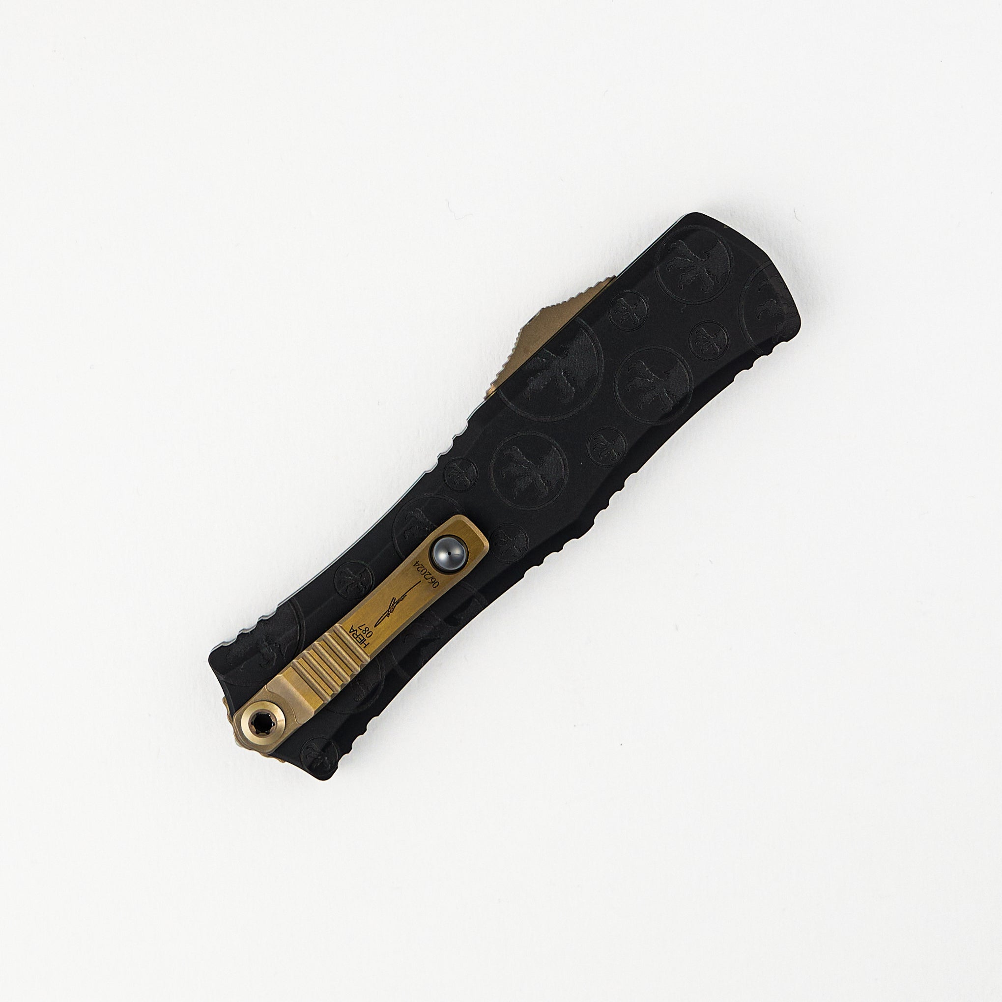 Mini Hera II Bayonet Signature Series Claw Burst Black Handle Standard 1701M-16CBS