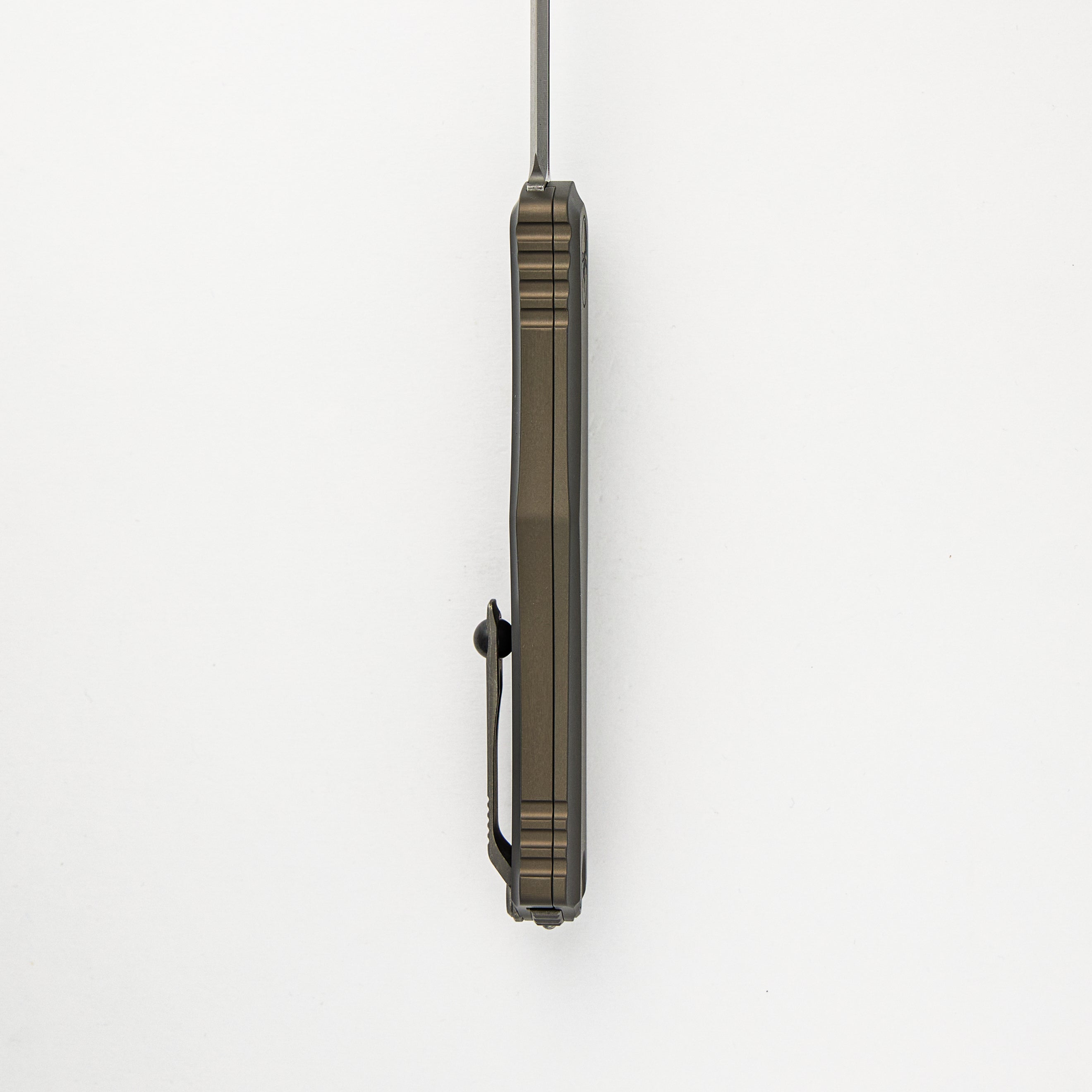 Hera II Bayonet Apocalyptic D/E Natural Clear Standard 1702-10APNC