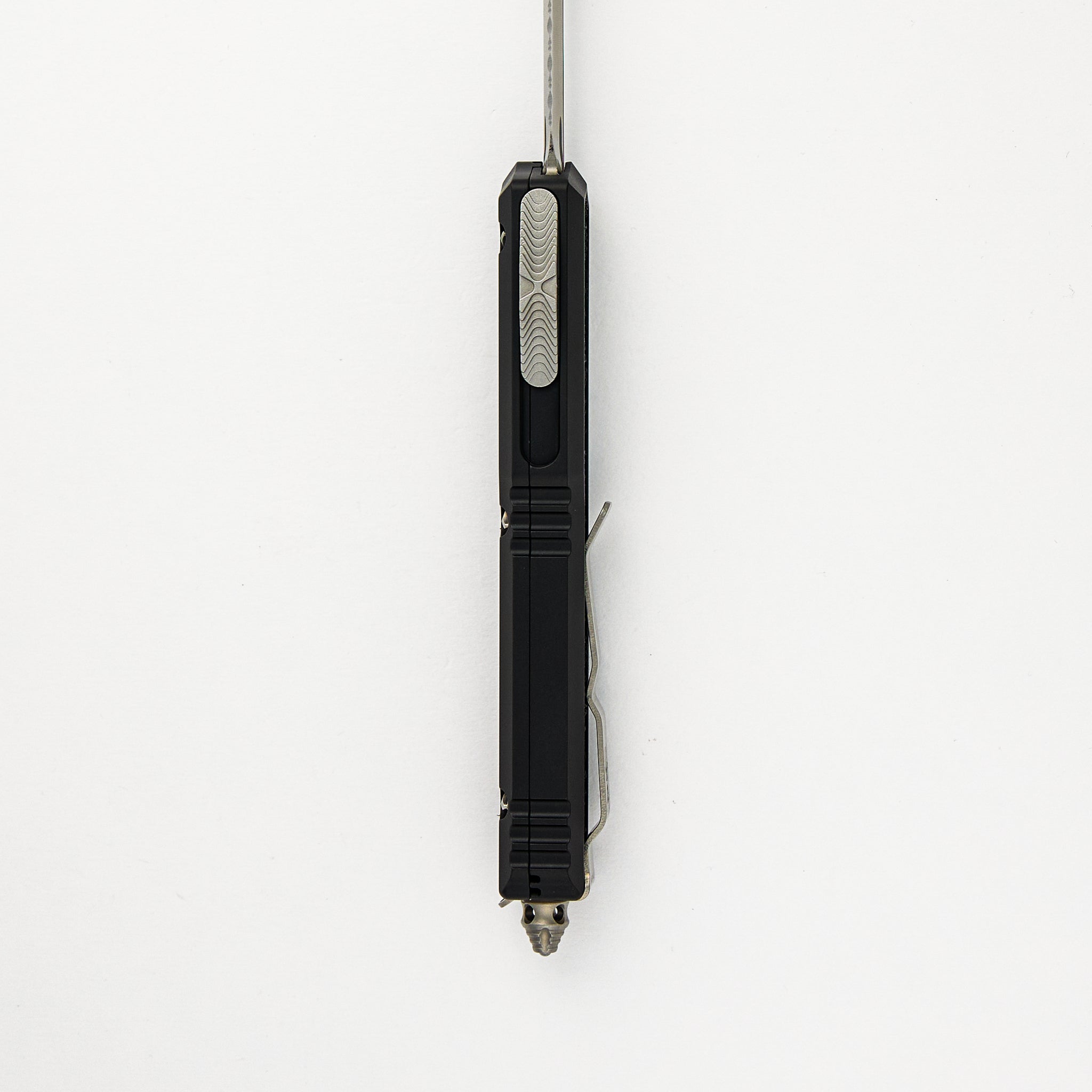 Makora – Signature Series – D/E Stonewash Full Serrated – Nickel Boron Internals 206-12 S