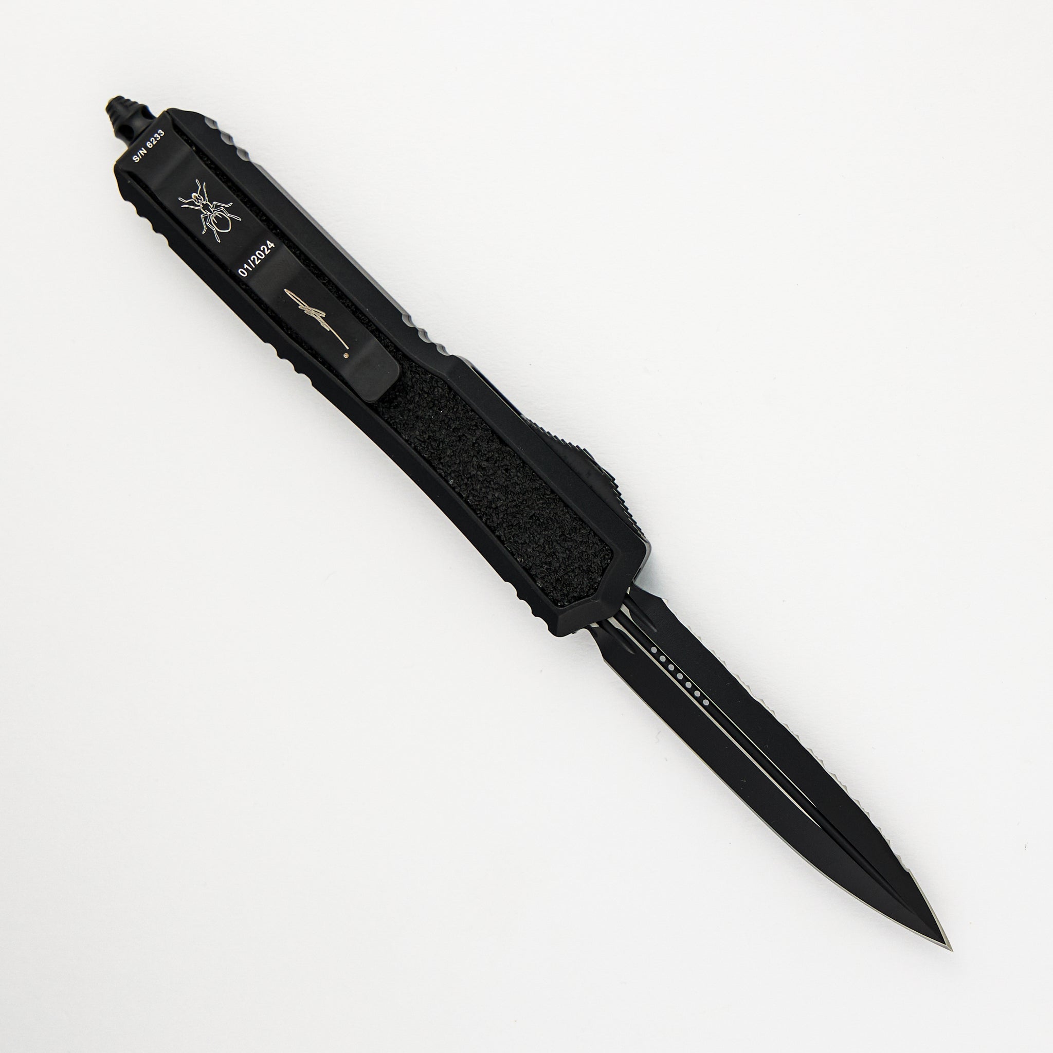 Makora D/E Signature Series Tactical Full Serrated Nickel Boron Internals 206-3 TS