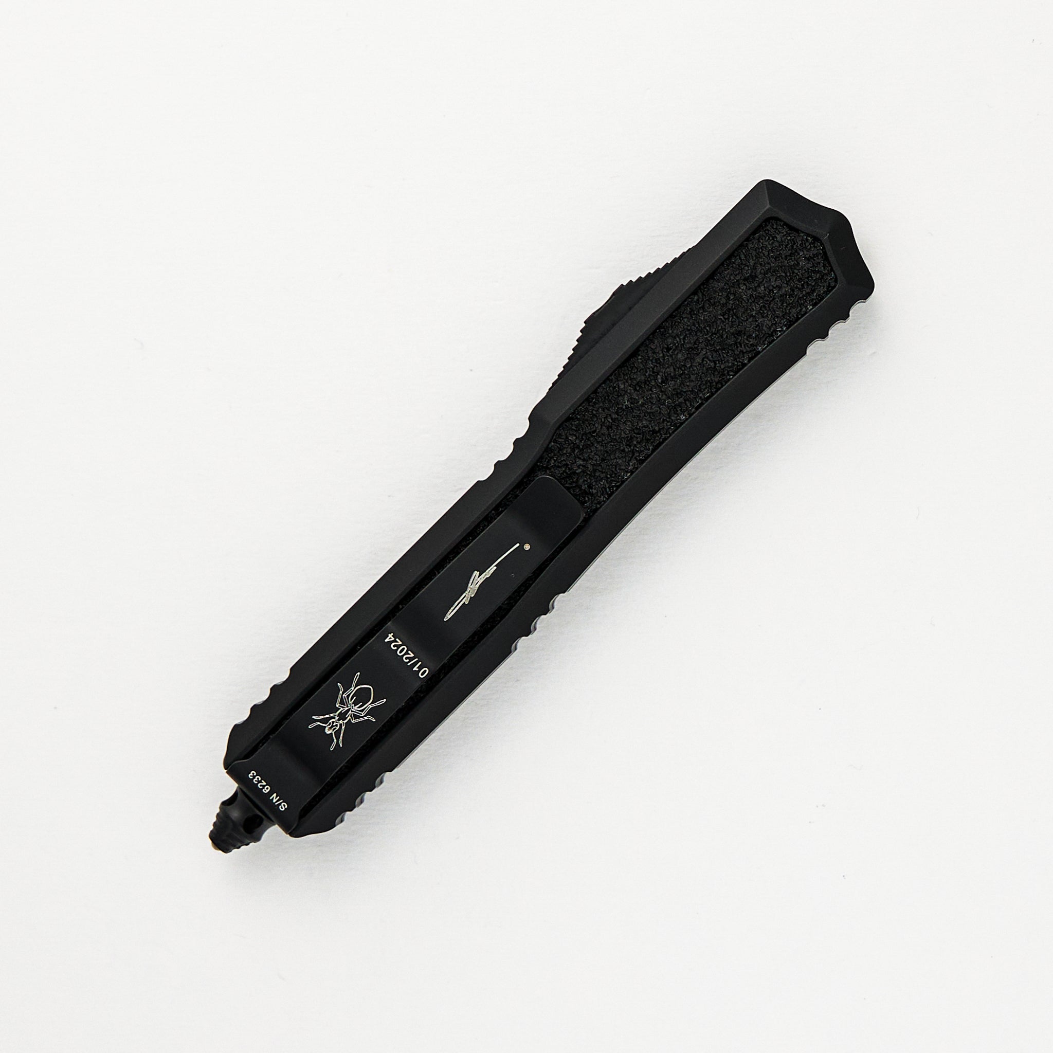 Makora D/E Signature Series Tactical Full Serrated Nickel Boron Internals 206-3 TS