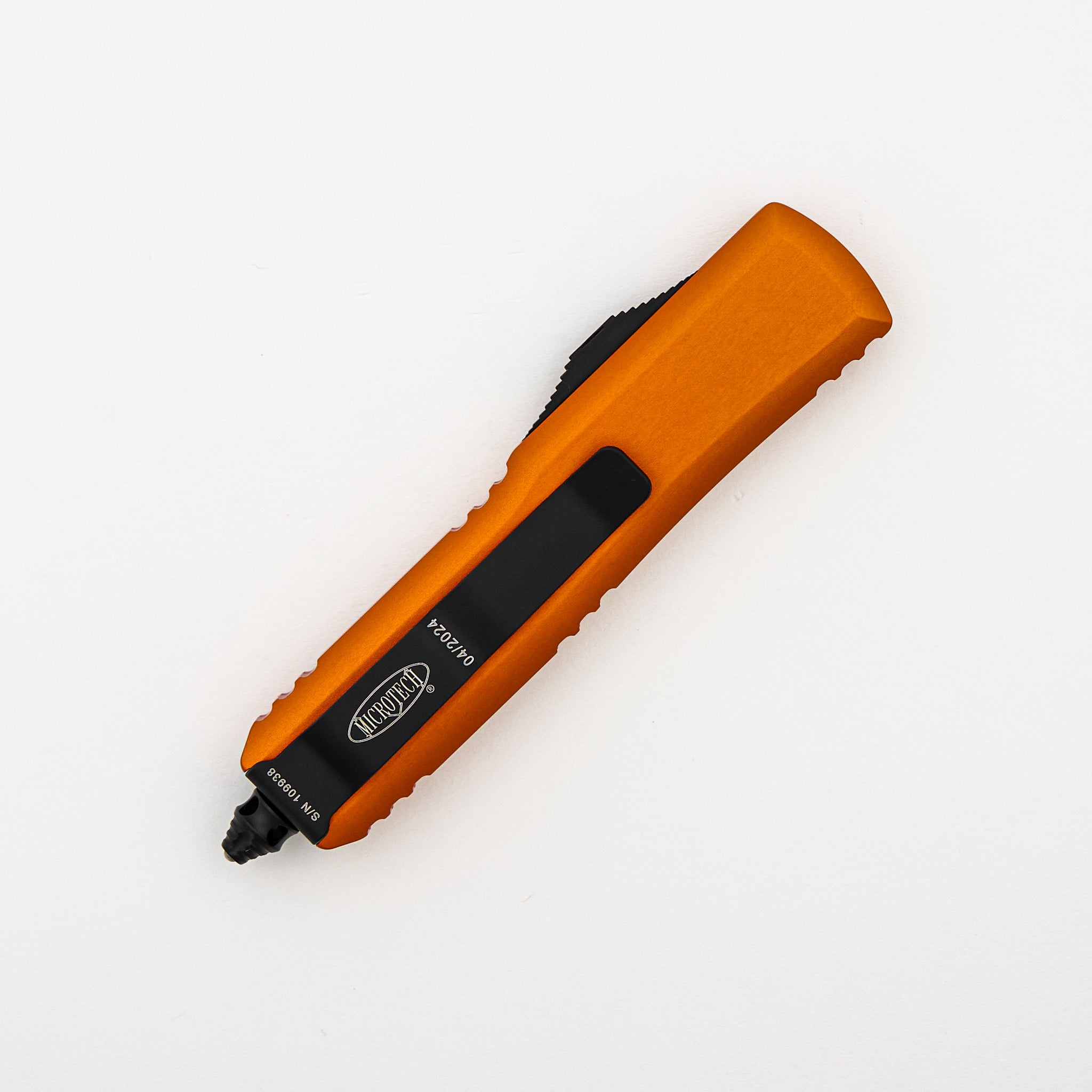 UTX-85 Orange D/E Black Standard Partial Serrated 232-2OR