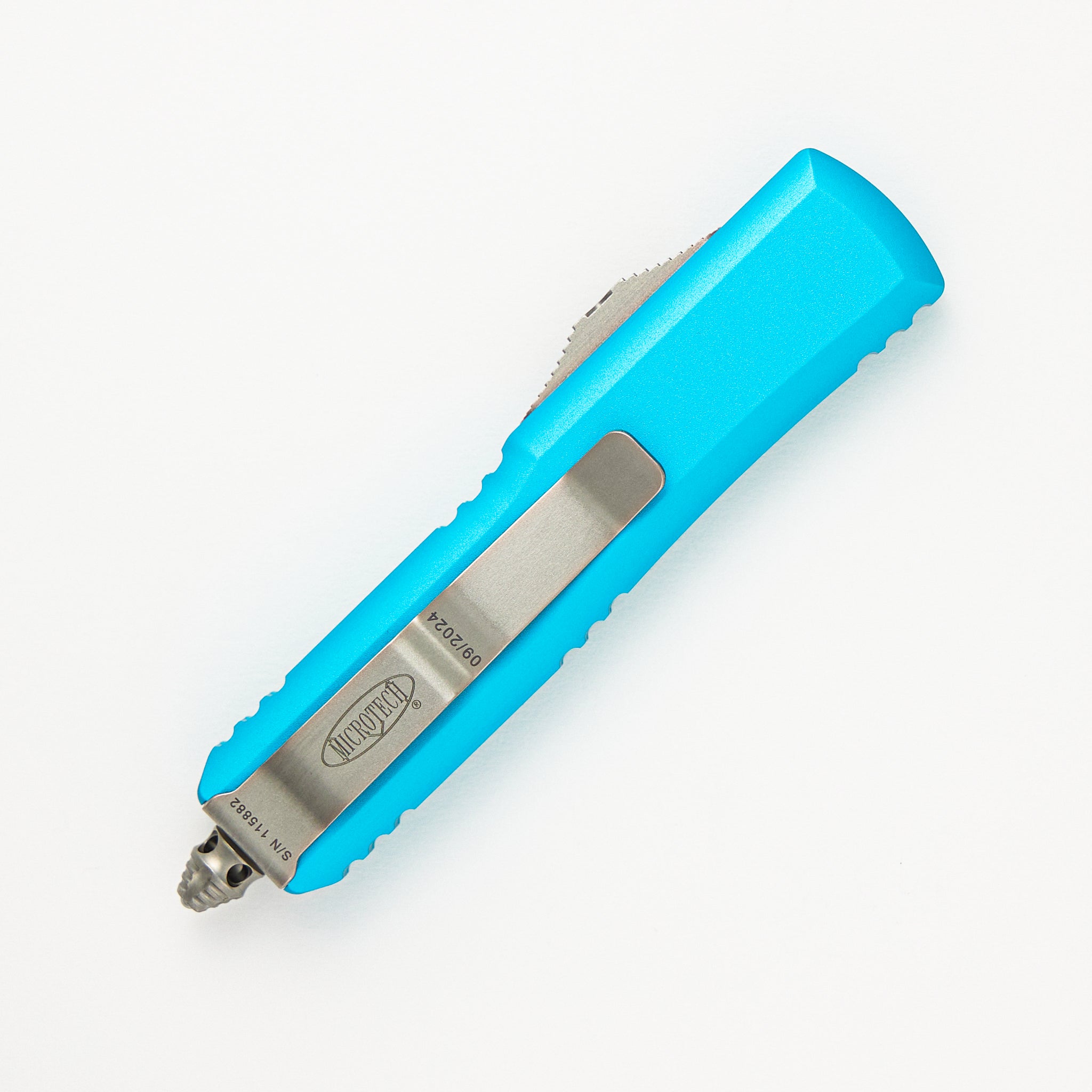 UTX-85 T/E Turquoise Satin Standard 233-4 TQ