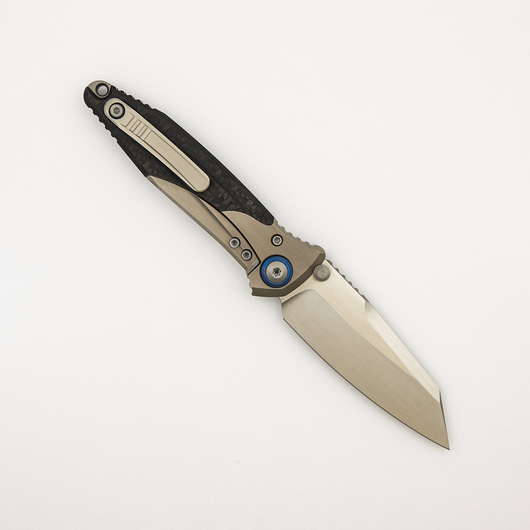 Socom Bravo Mini Warcom - Titanium Handle Hand Rubbed Satin Standard Blue Titanium Pivot Collar Carbon Fiber Scales 263M-4 CFTI