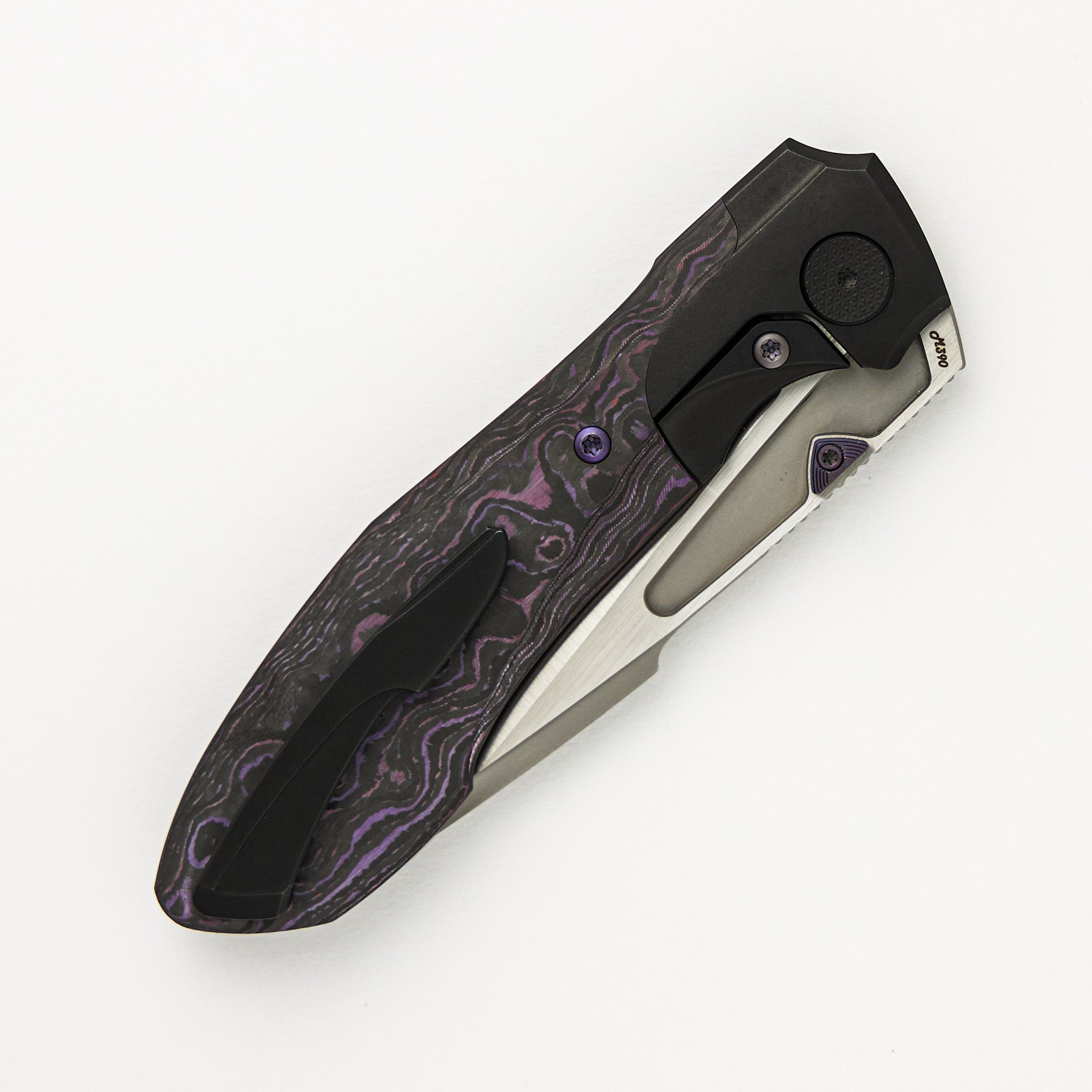 Voodoo - Black PVD/Light Stonewash Ti/Purple Haze Carbon FIber Handle - Belt Satin M390 Blade