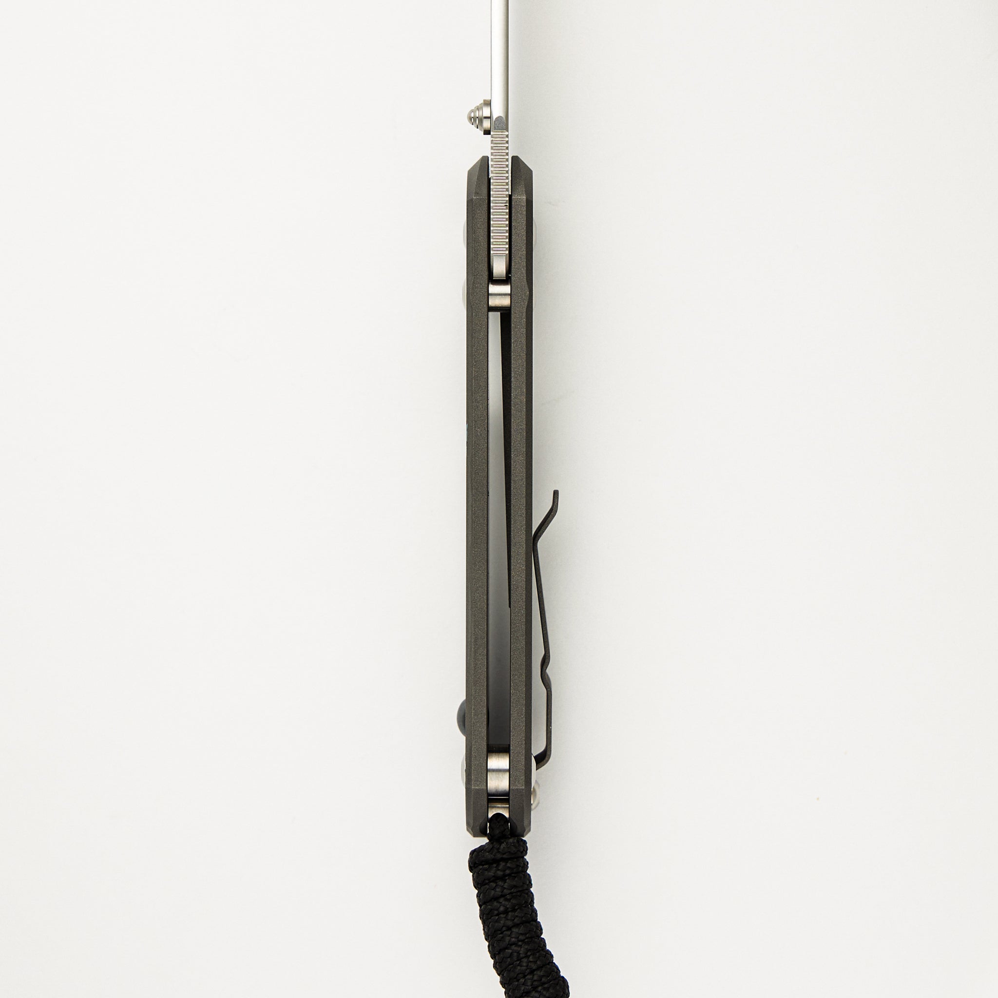 Large Sebenza 31 - Unique Graphic - Drop Point CPM MagnaCut Blade - Silver Single Thumb Lug