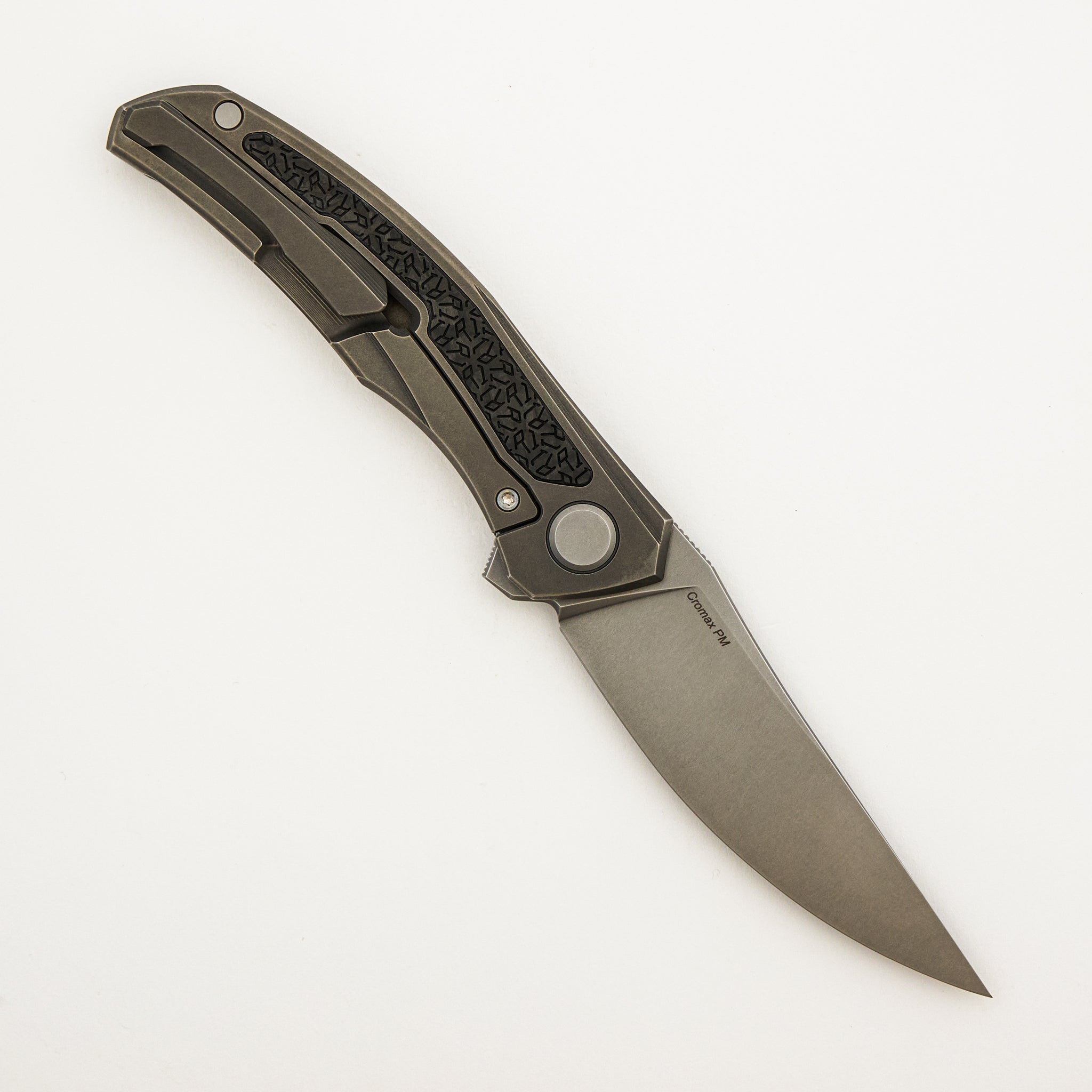 "R1 Edition" Ursus Quantum NL - Cromax PM Blade - Titanium Handle - R1 Pattern Carbon Fiber Inlay - MRBS