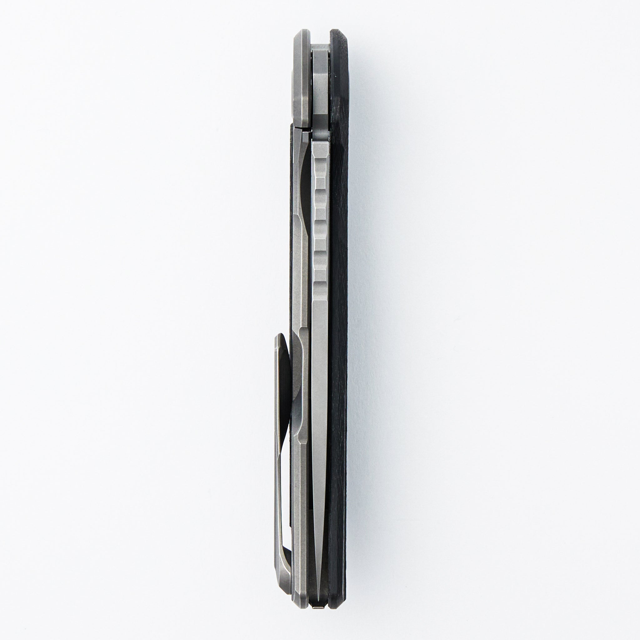 Hati - MagnaCut Blade - Charcoal Alutex/Titanium Handle - MRBS