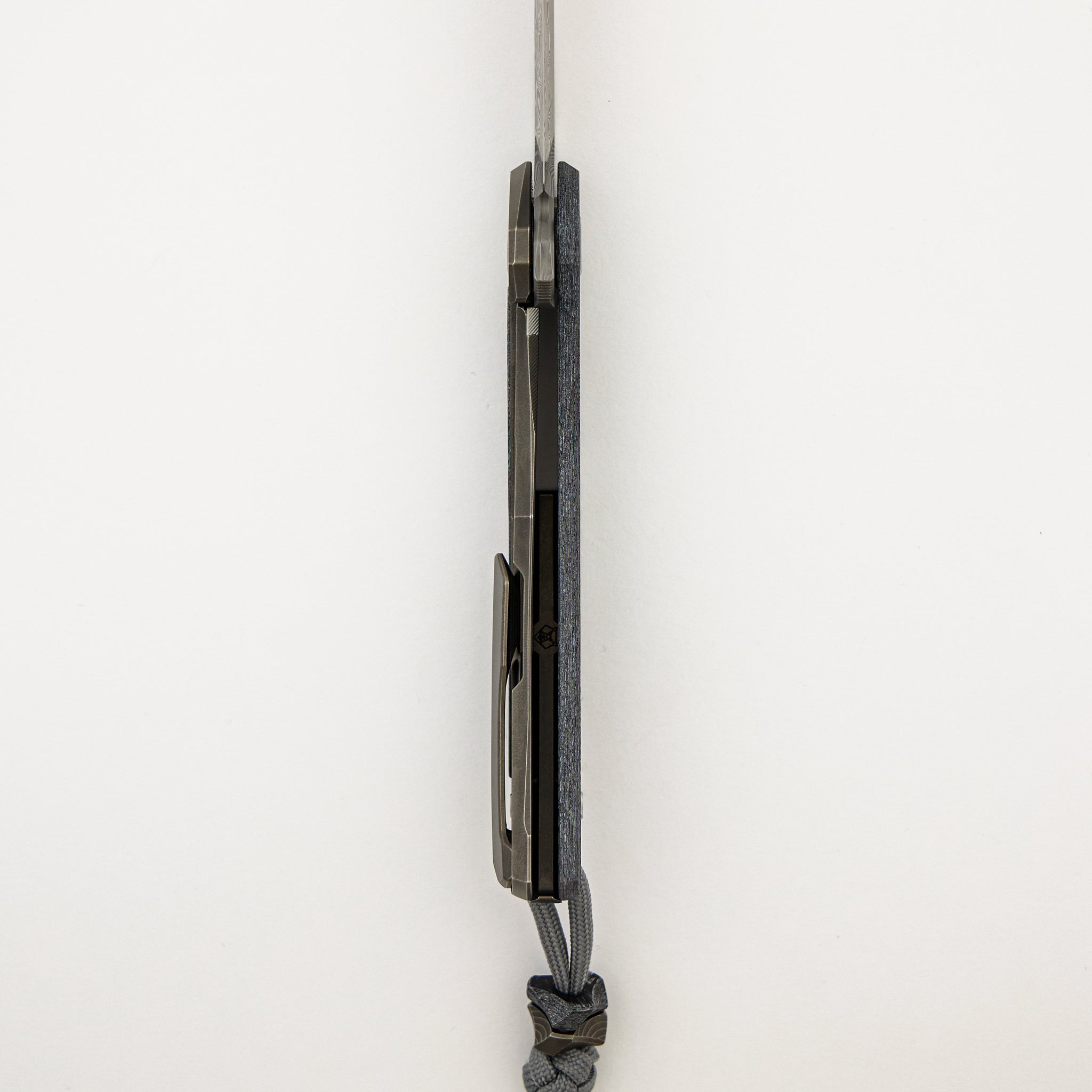 Quantium WKM - Titanium/White CarboTi Handle - ZDI-E Blade - MRBS