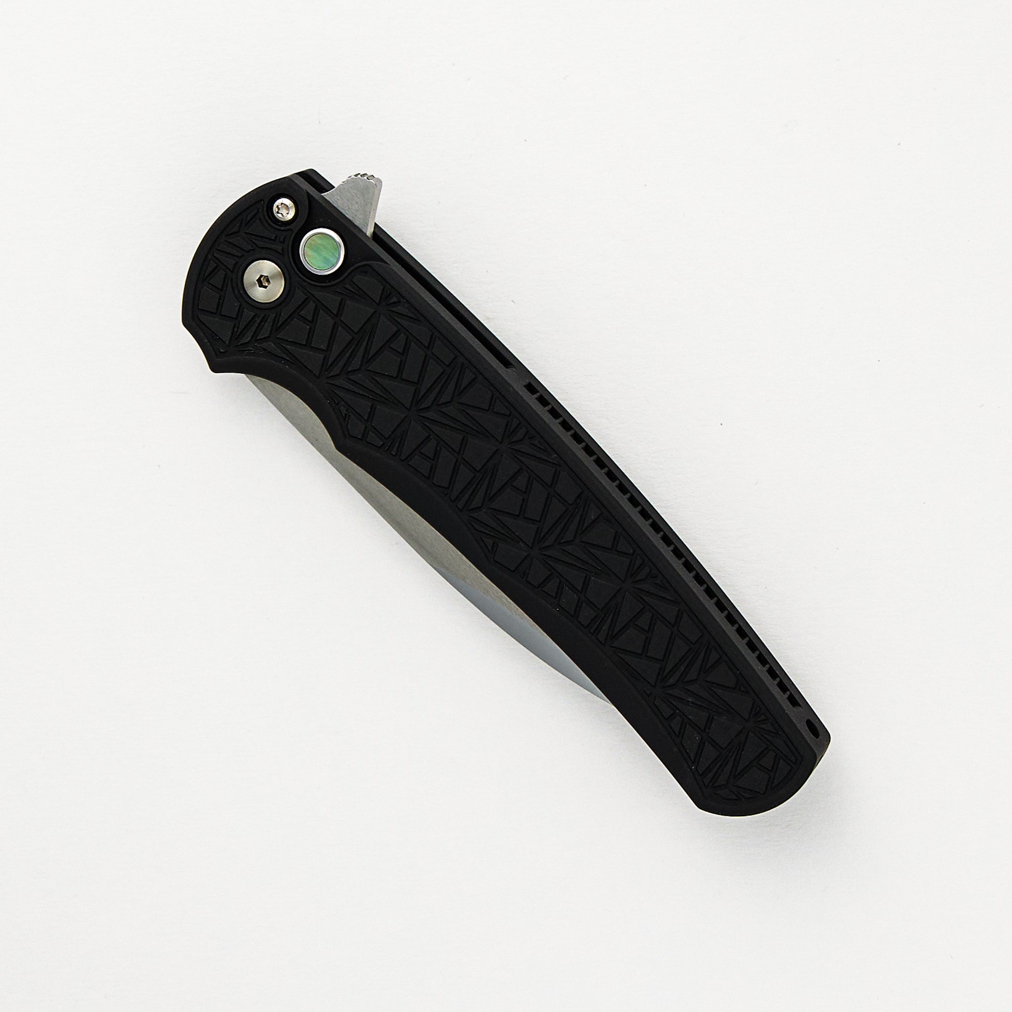 Malibu Flipper Custom 001 - Black Aluminum "Nexus" Handle, Irie Ground Wharncliffe Blade, Black Lip Pearl Button