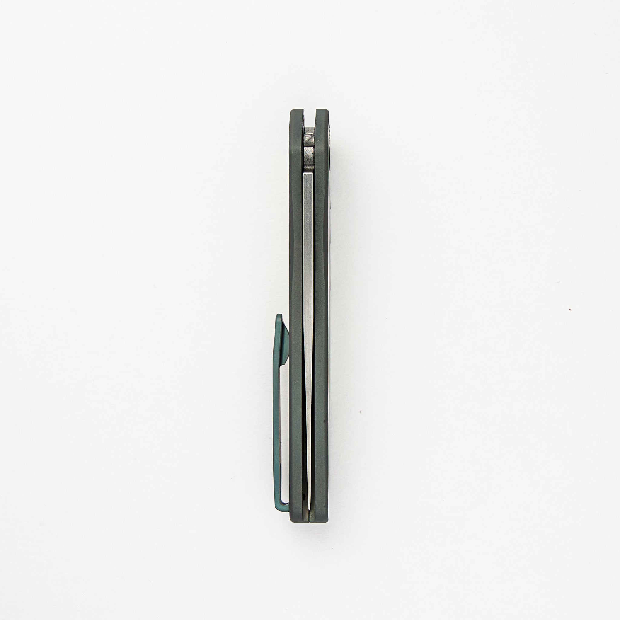 Newport - Custom 002 - Green/Bronze Ti Wave Handle, Stonewash S35VN Blade, Abalone Button