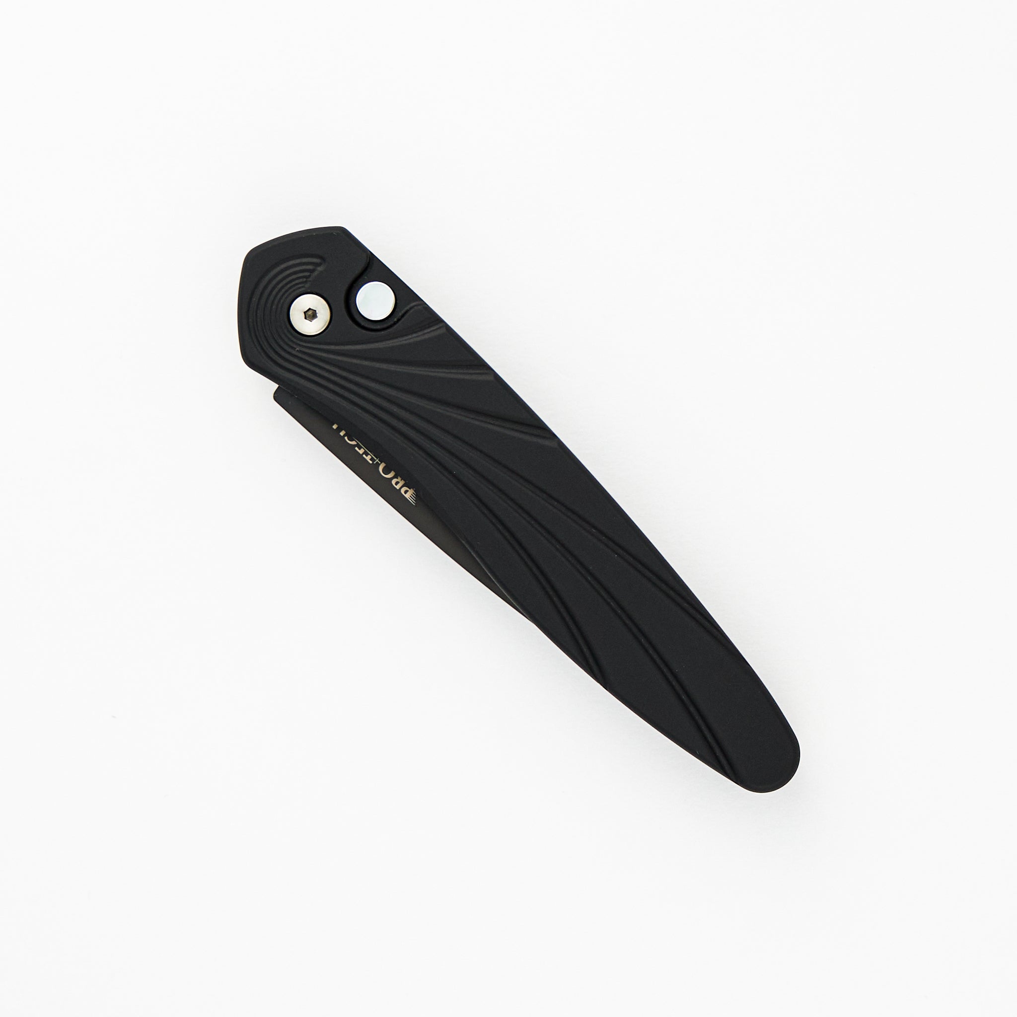 Newport – Black Aluminum Handle W/ 3D Wave – Black S35VN Blade - MOP Button 3437