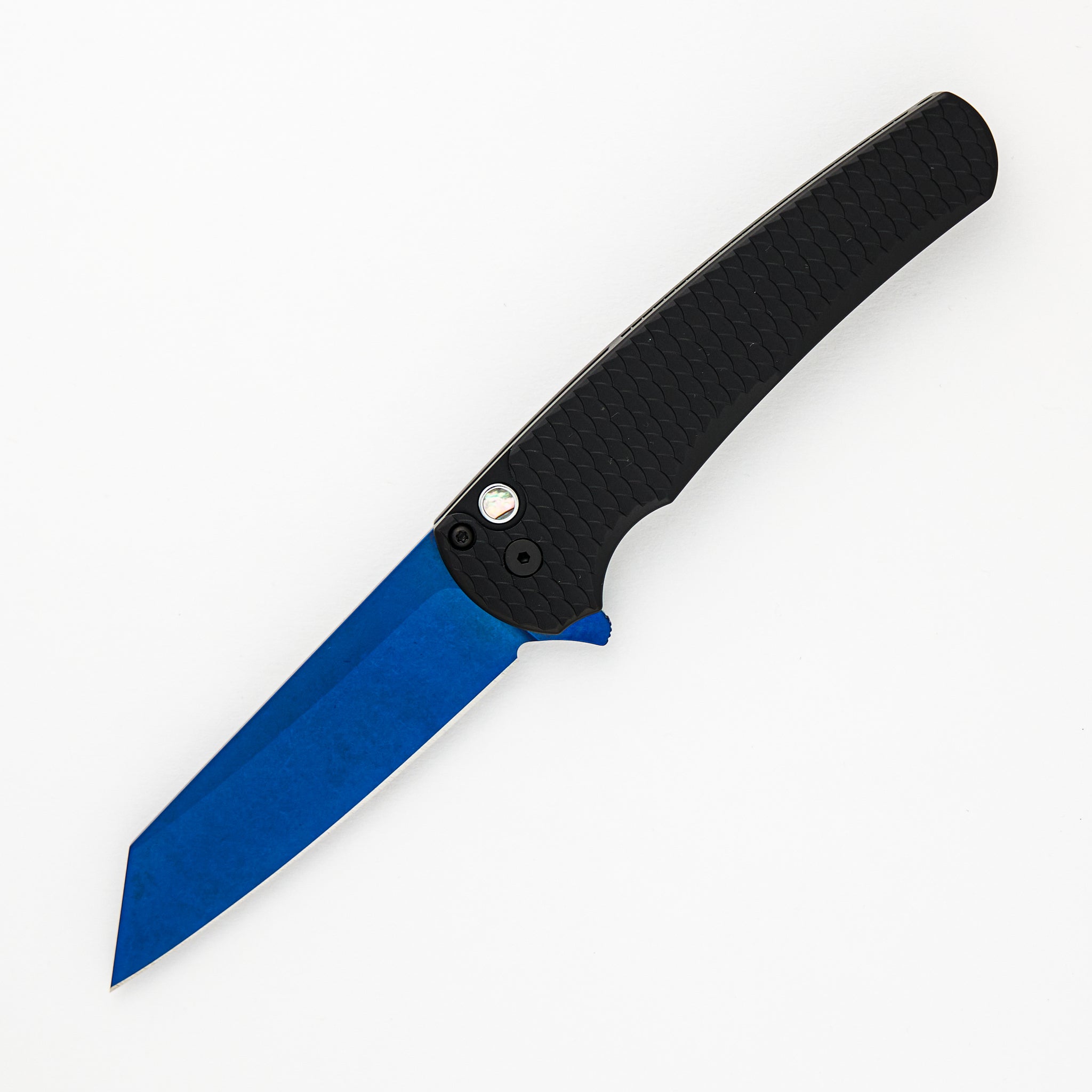 Malibu Flipper Custom Ltd. - Black Handle With "Dragon Scale" Texture - Abalone Button - Sapphire Blue 20CV Reverse Tanto Blade 5236-SB