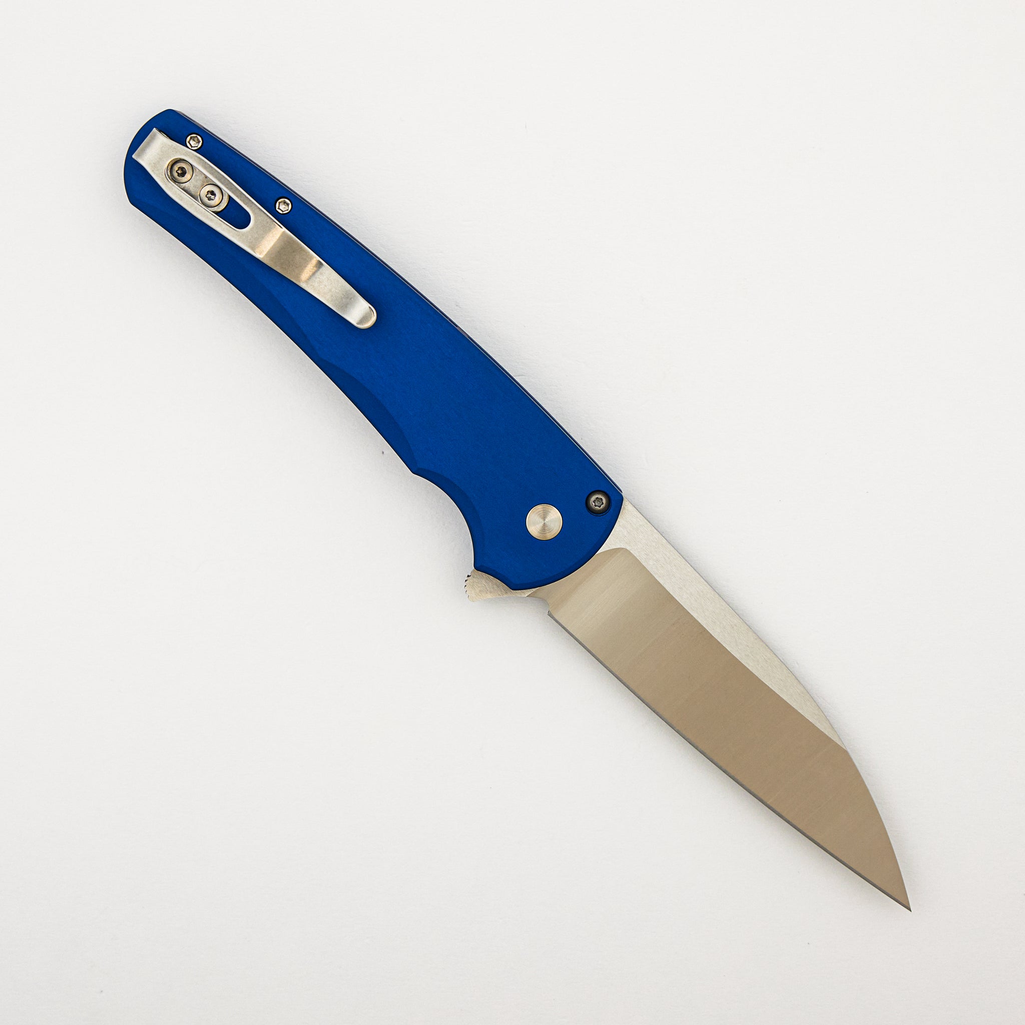Malibu Flipper – 5300-LTD BLUE - Solid Blue Handle - Machine Satin MagnaCut Wharncliffe