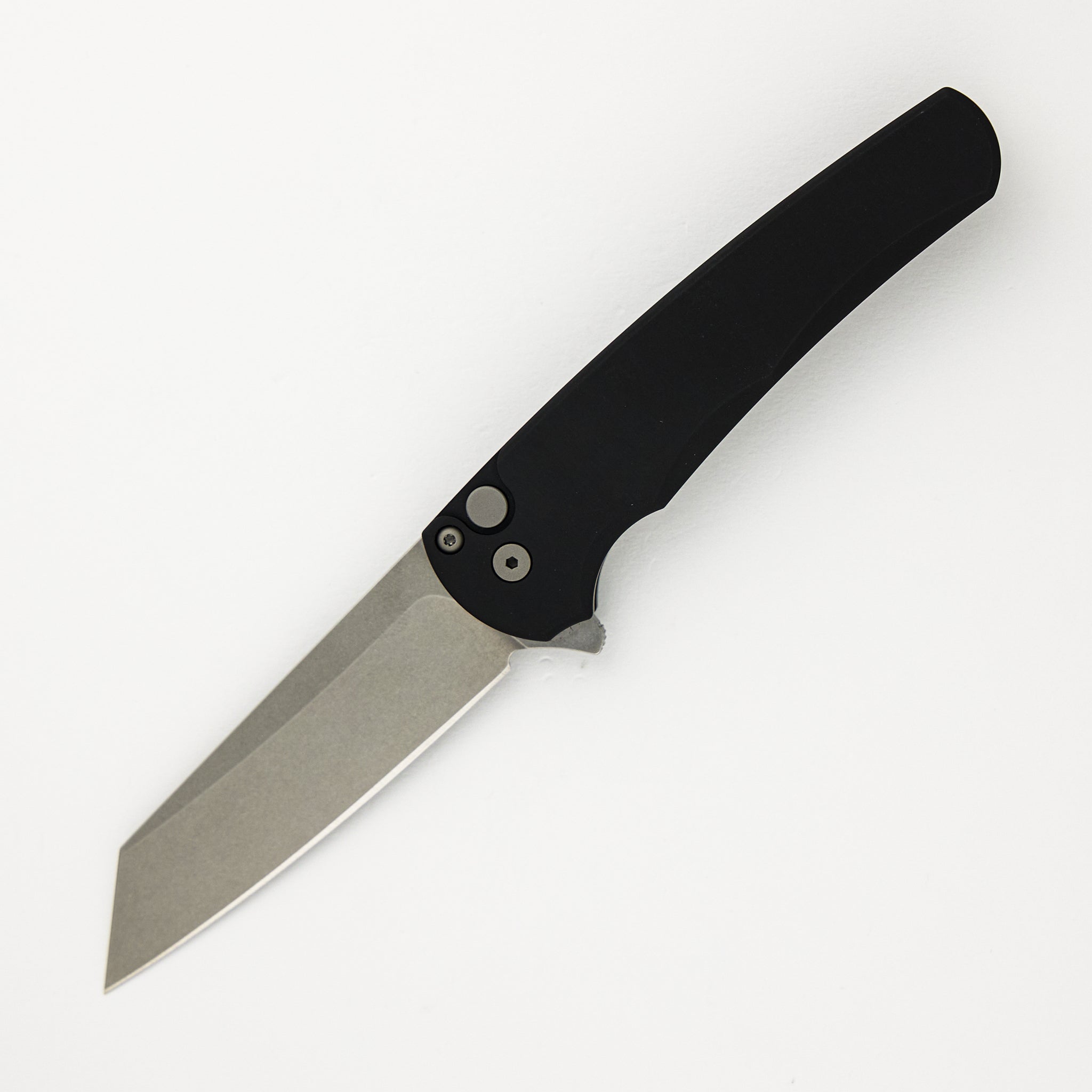 Malibu Flipper - Black Aluminum Handle - Stonewash Reverse Tanto MagnaCut Blade - 5401