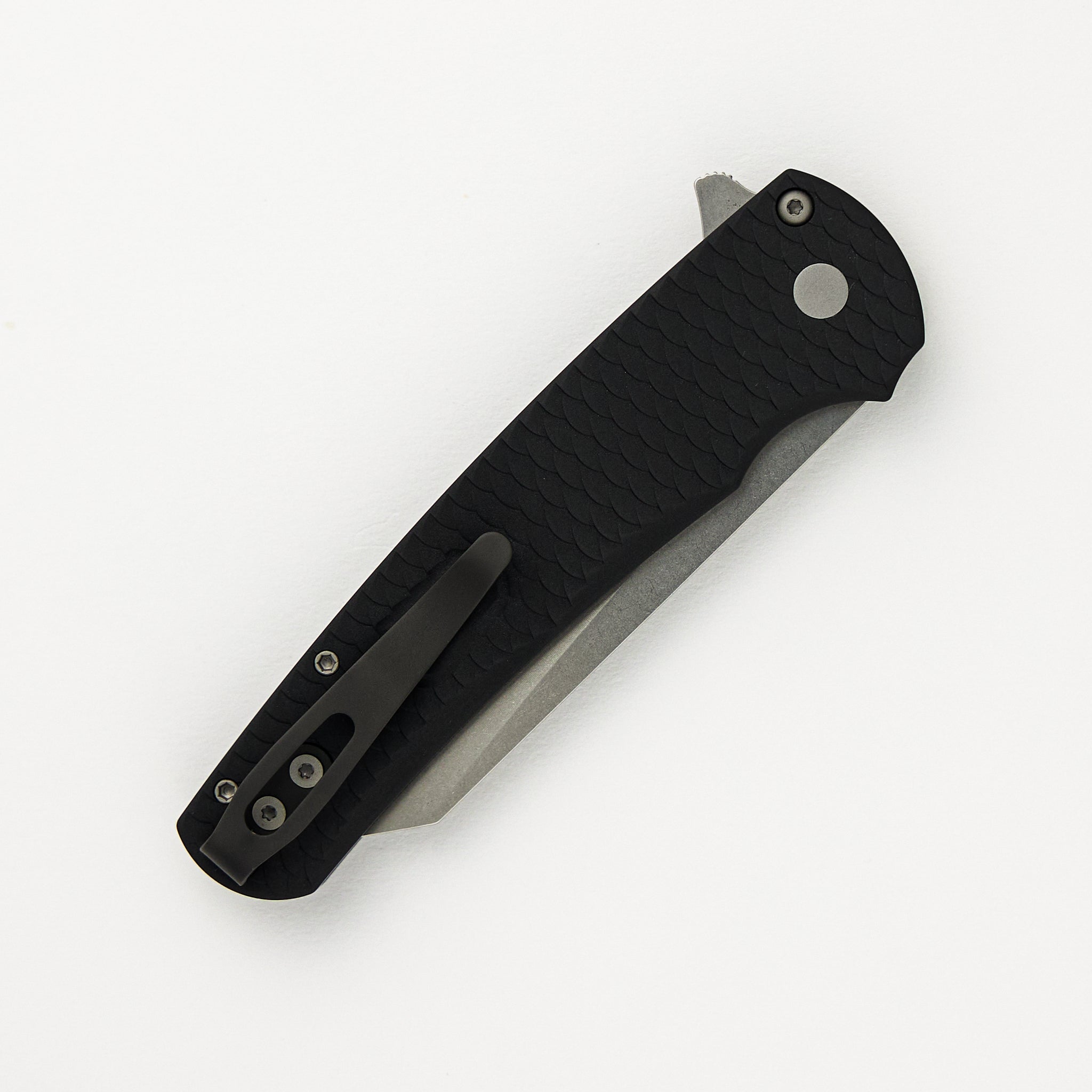 Malibu Flipper - Black Dragon Scale Textured Handle - MagnaCut Blade - 5435